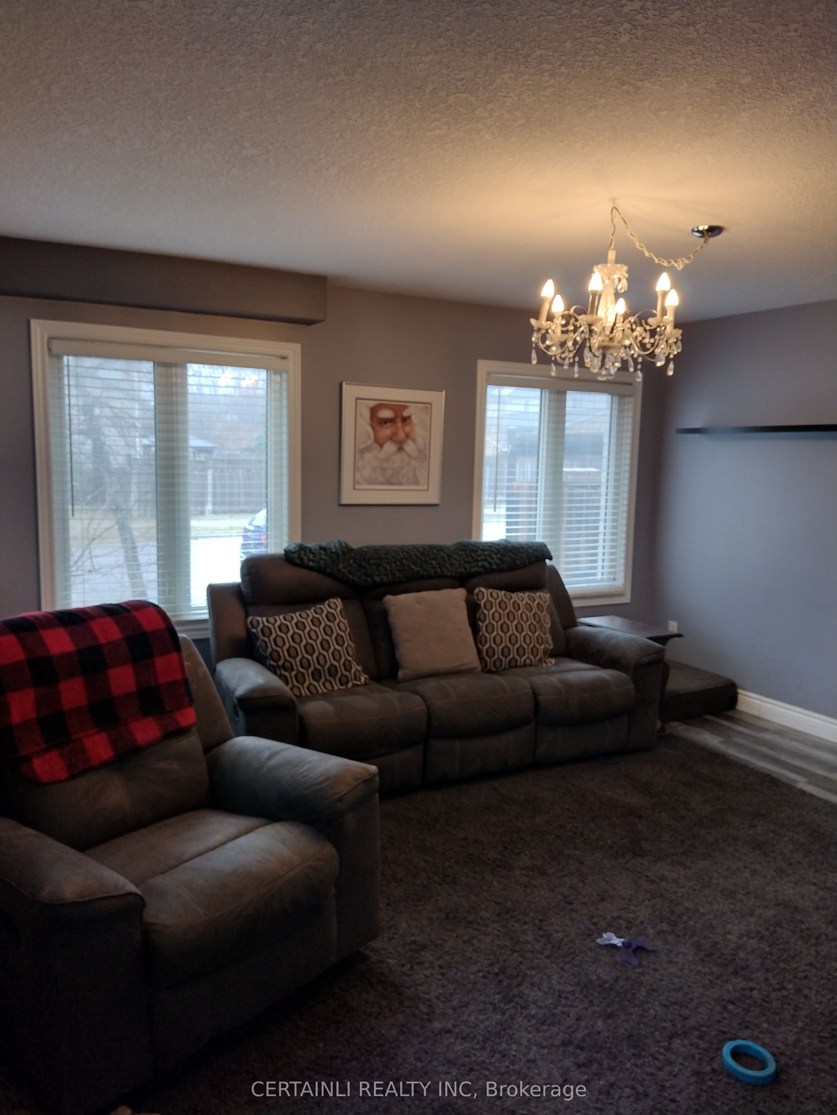 172 N Osborn Avenue N Property Photo 5