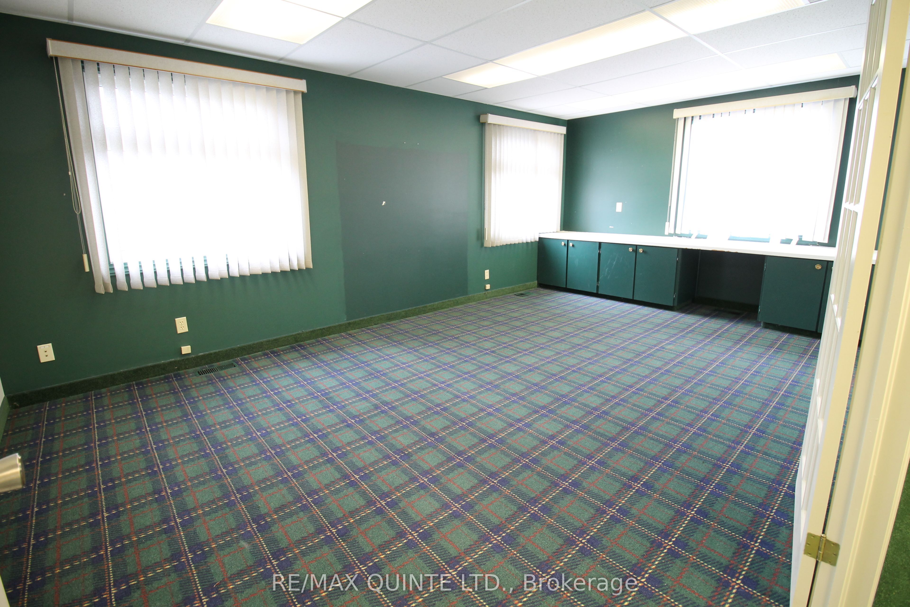 #unit 1 - 234 North Street Property Photo 7