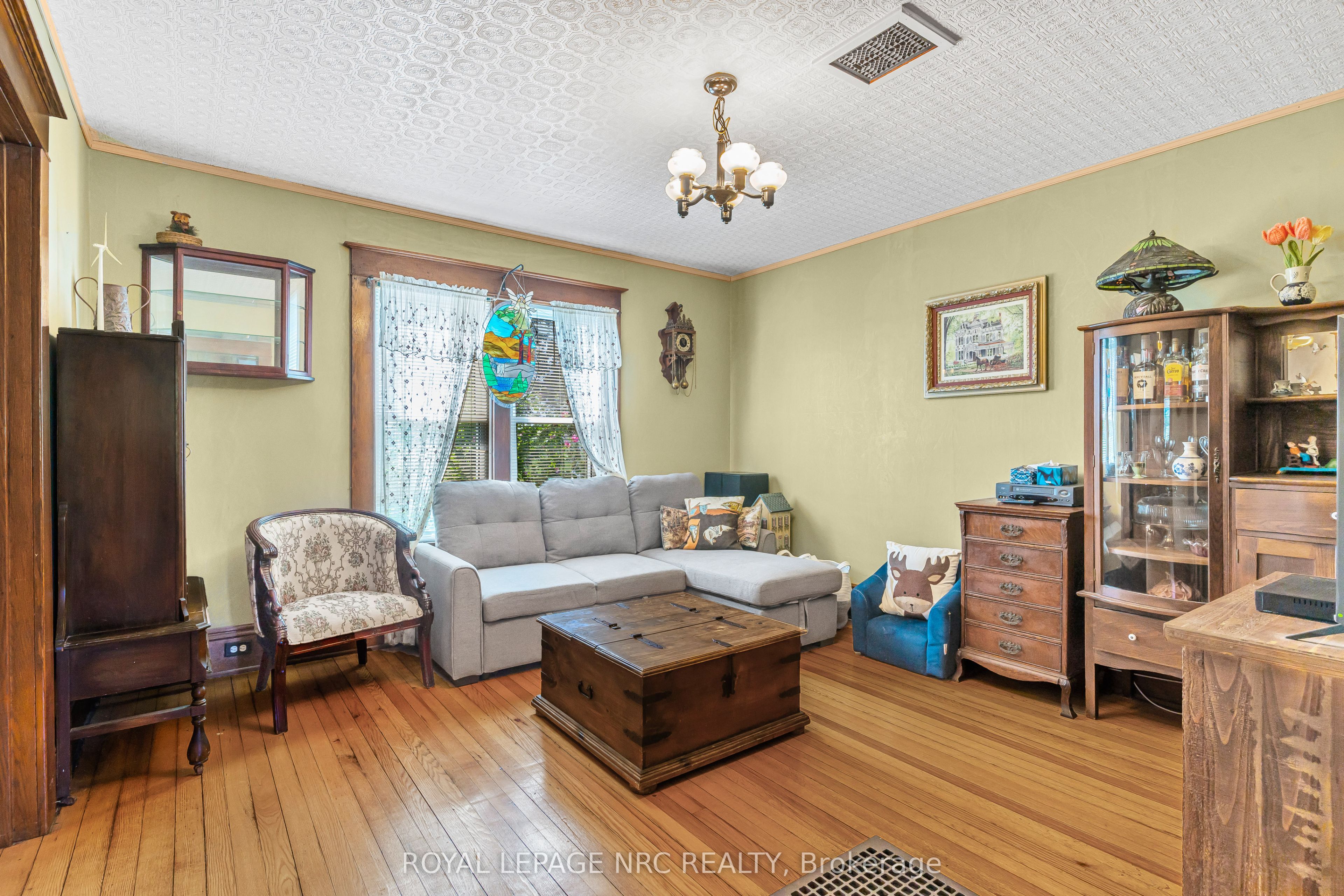 2225 North Shore Drive Property Photo 19