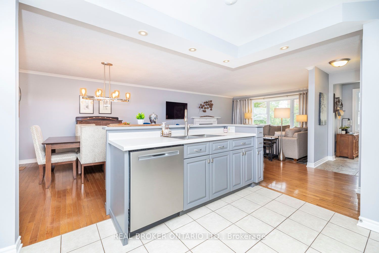 392 Country Street Property Photo 18