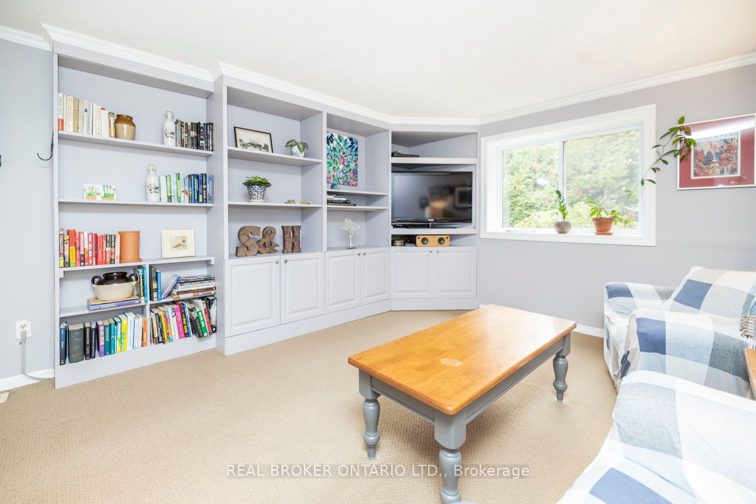 392 Country Street Property Photo 30