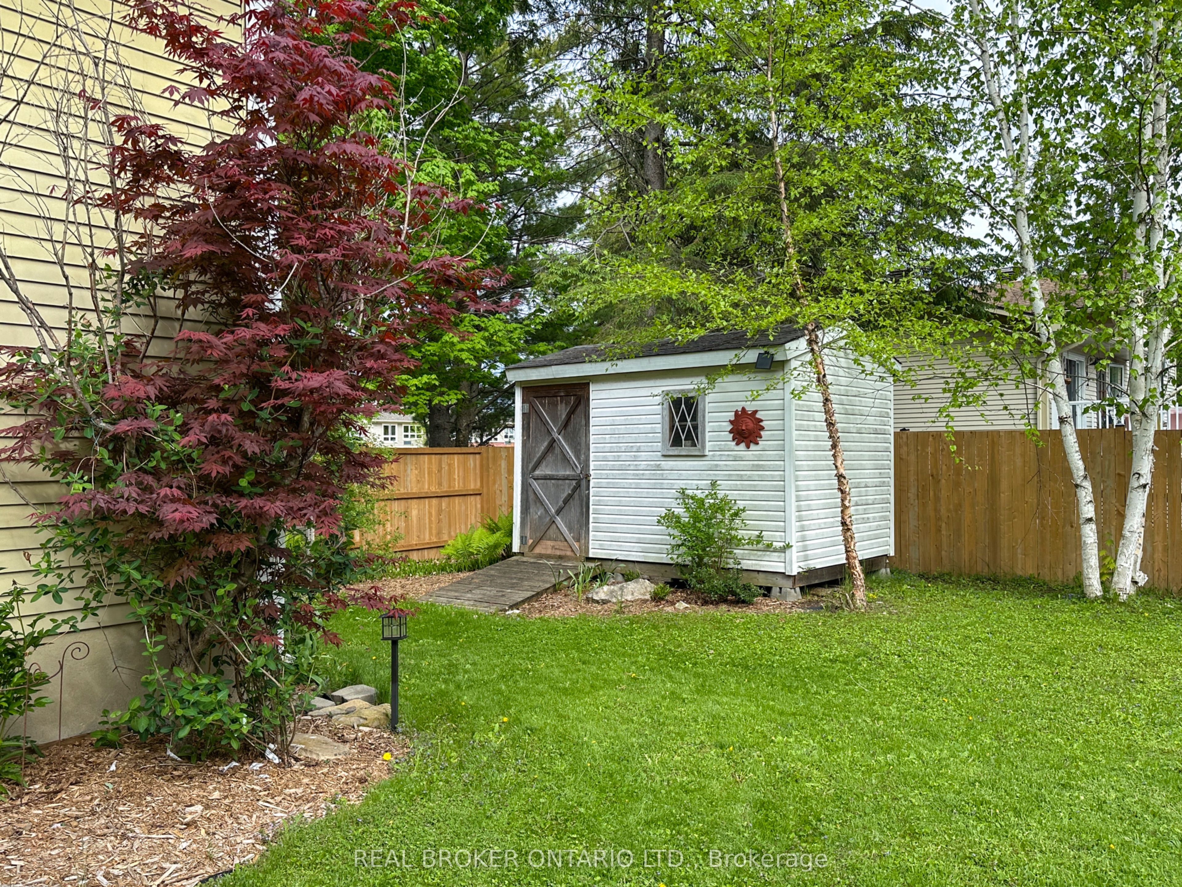 392 Country Street Property Photo 38
