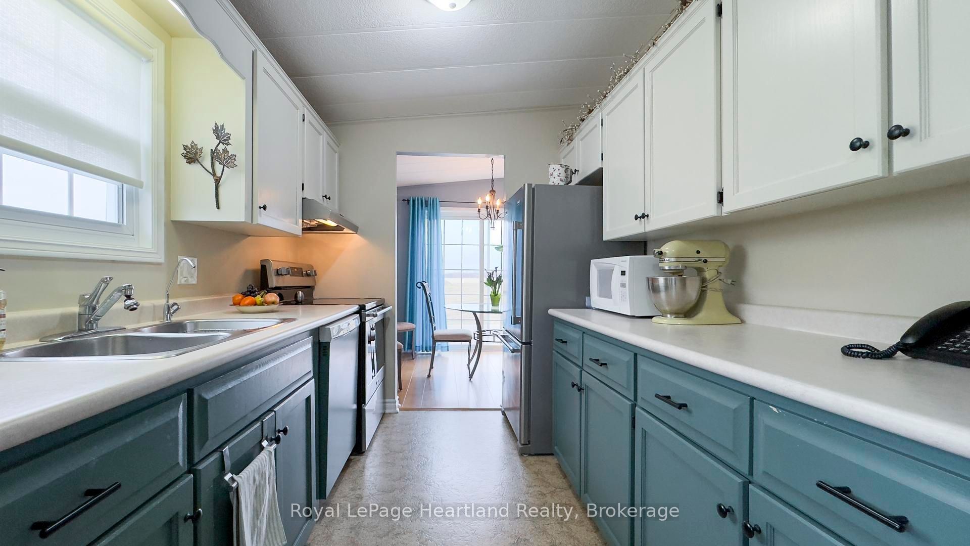 52 Algonquin Lane Property Photo 12