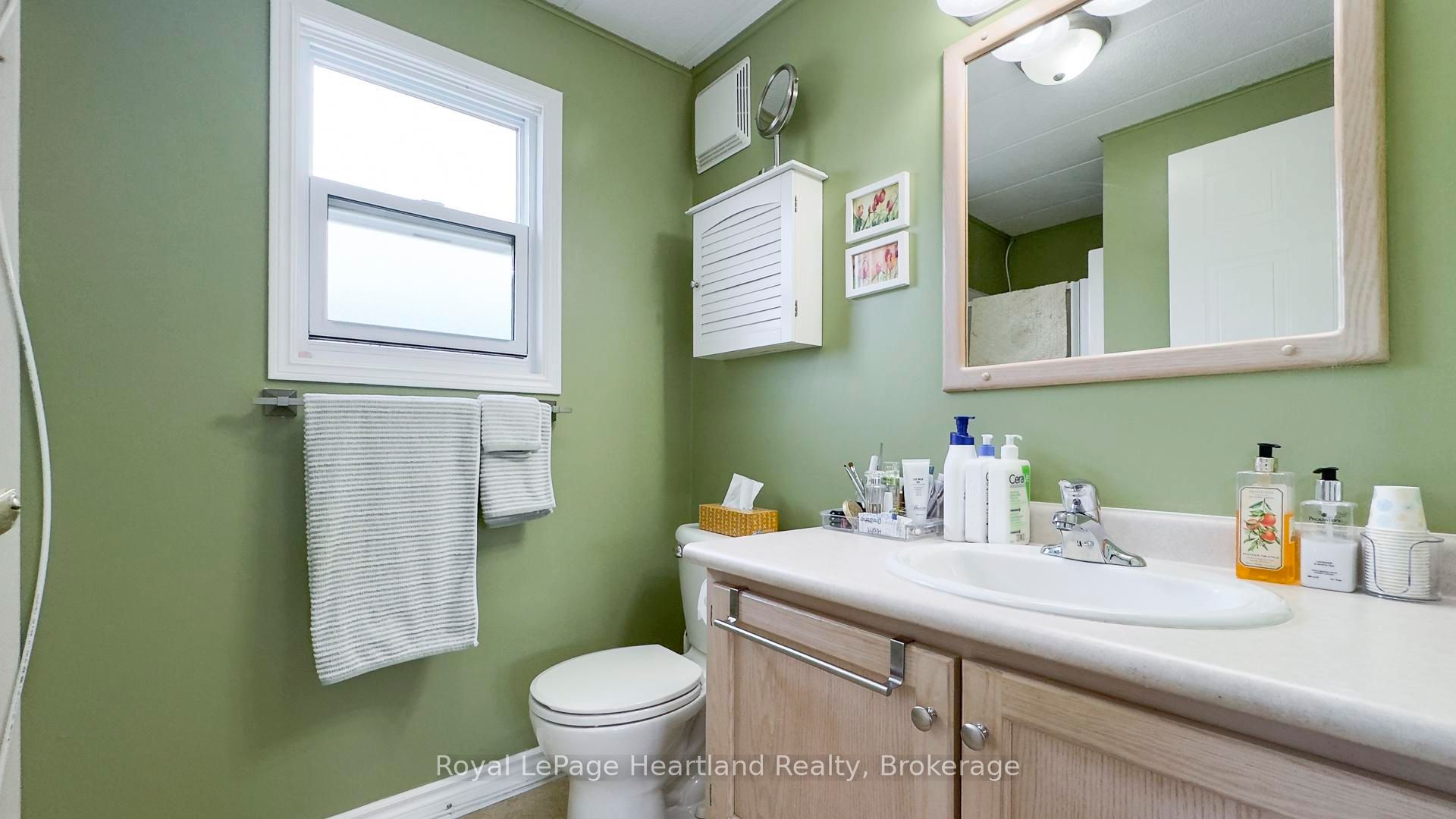 52 Algonquin Lane Property Photo 26