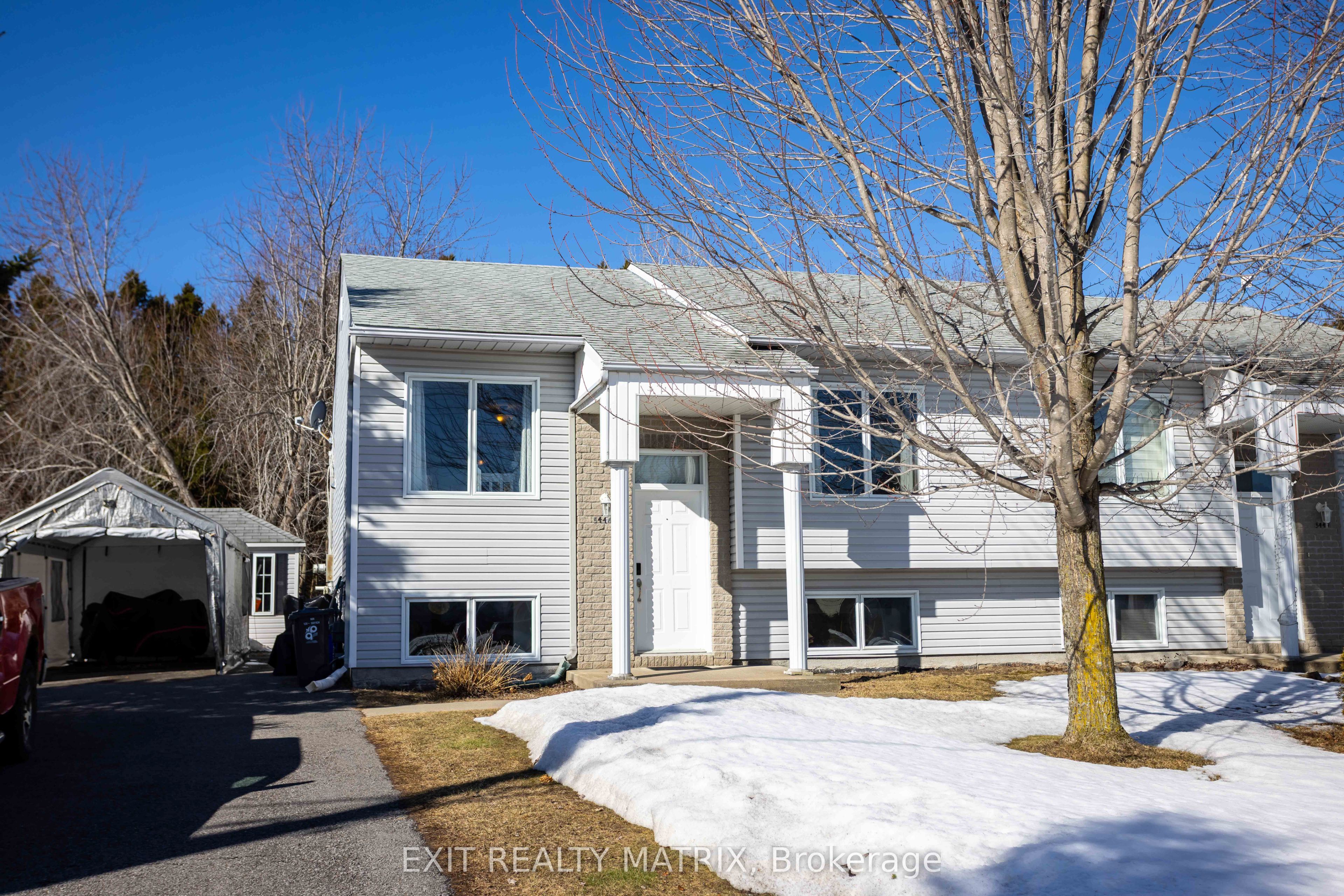 544-a Devista Boulevard Property Photo