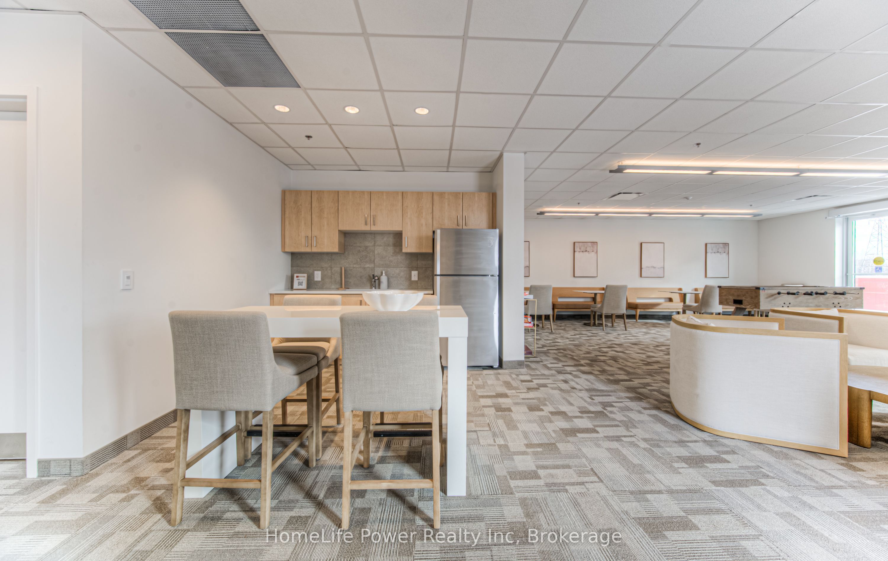 #204 - 301 Westmount Road Property Photo 29