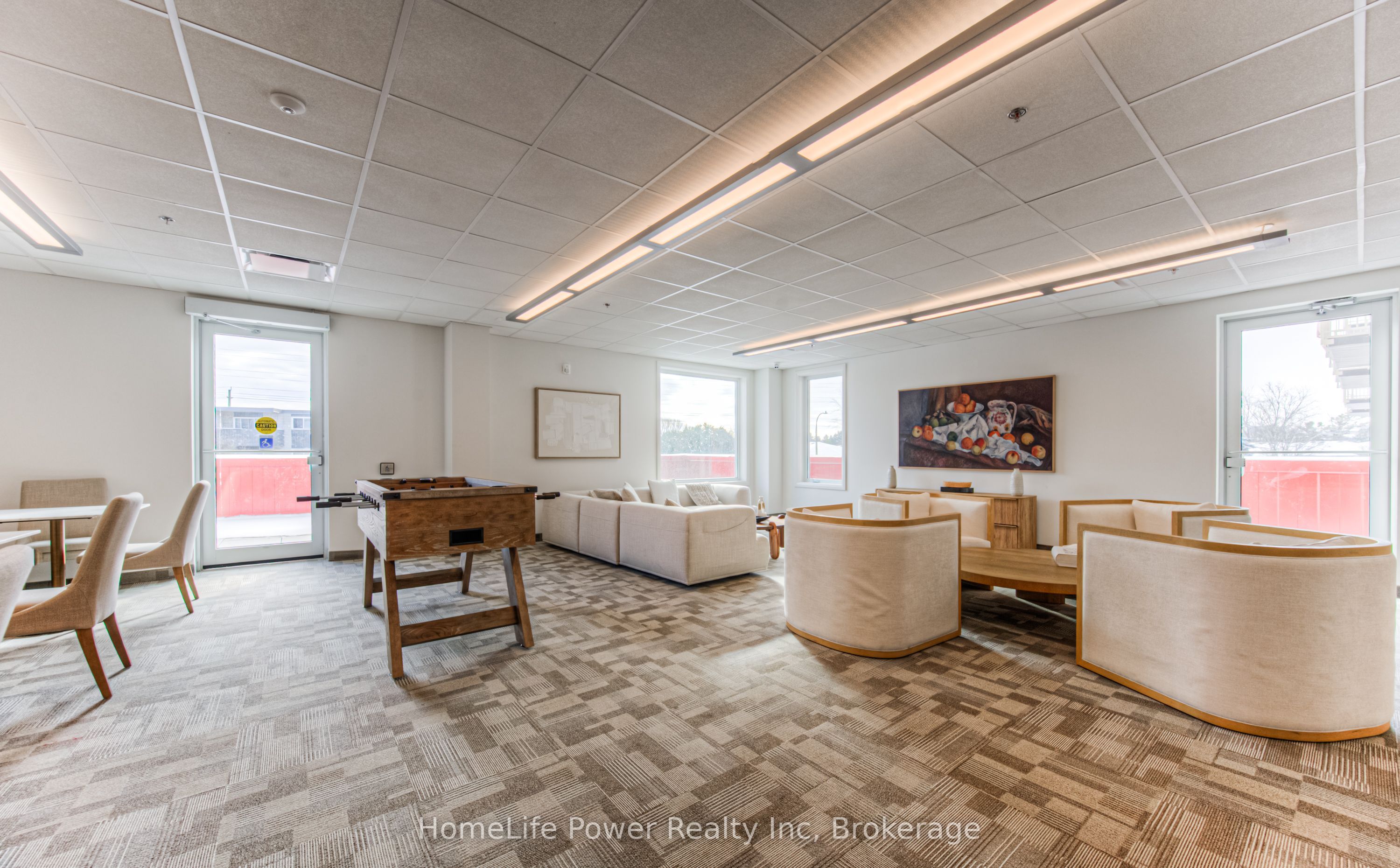 #204 - 301 Westmount Road Property Photo 33