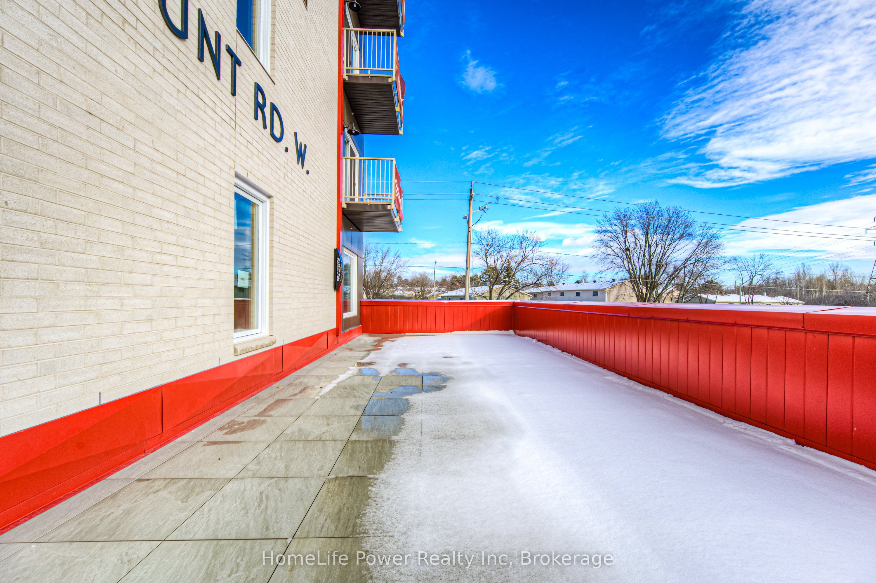 #204 - 301 Westmount Road Property Photo 35