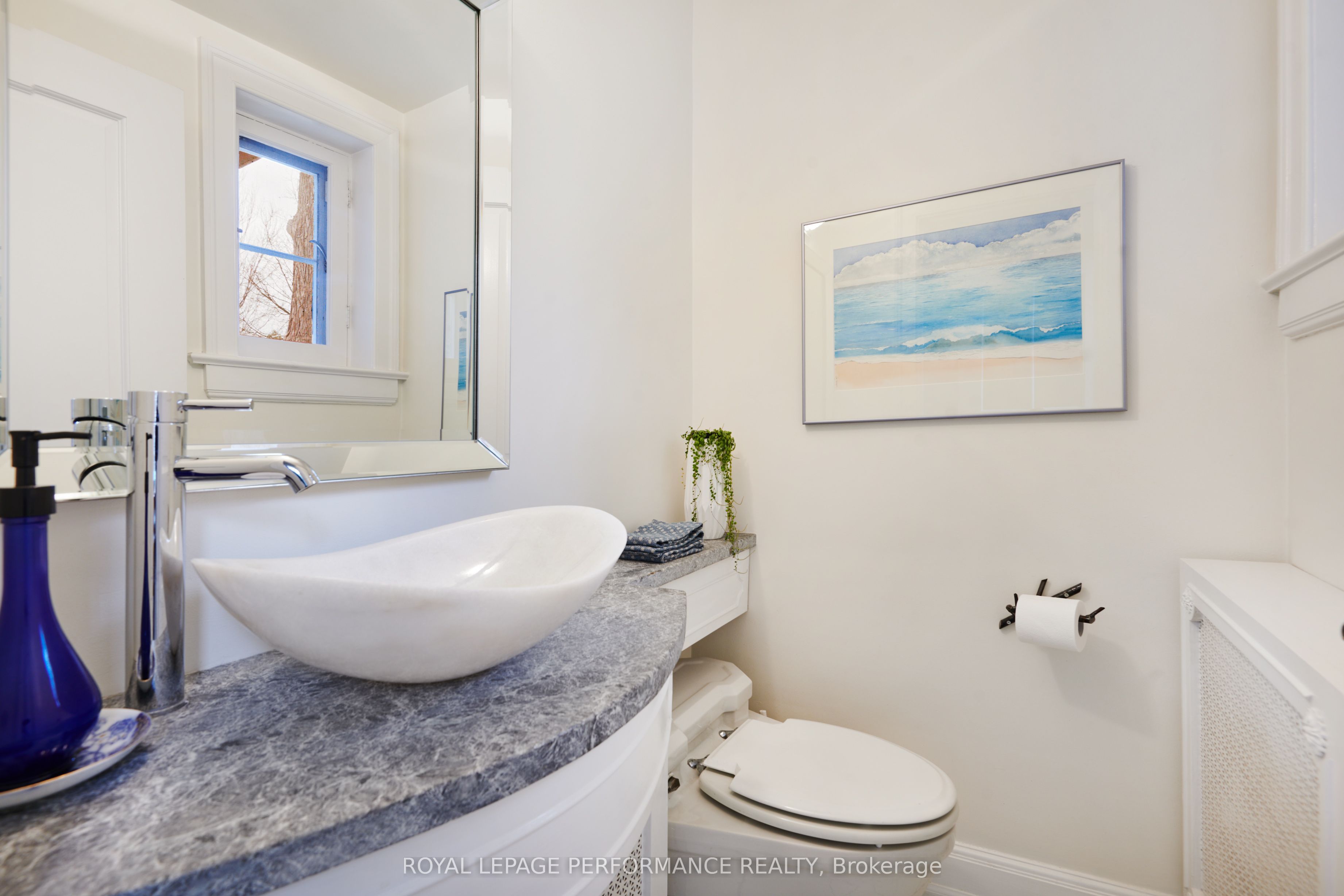 550 Piccadilly Avenue Property Photo 17