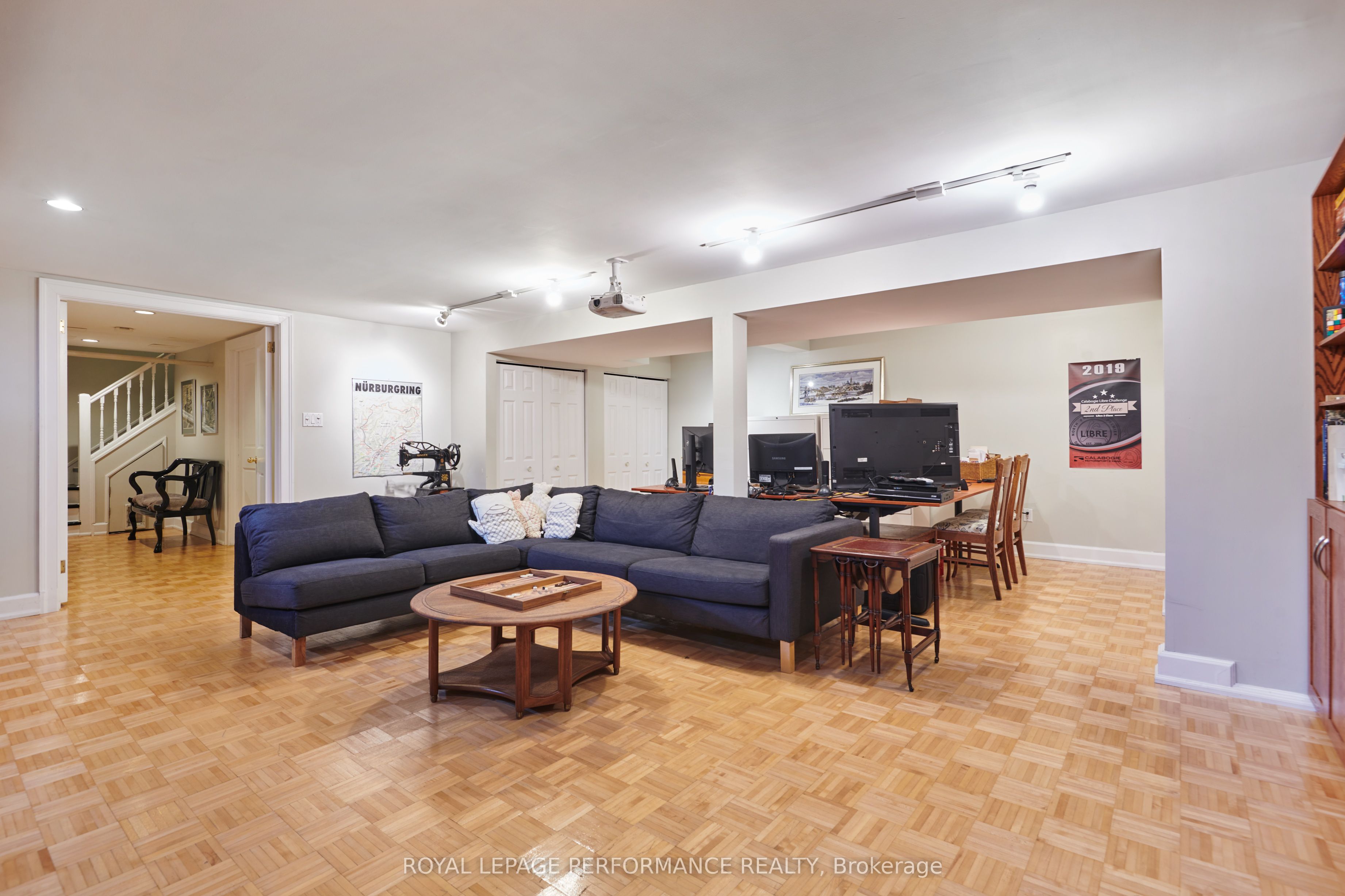 550 Piccadilly Avenue Property Photo 31