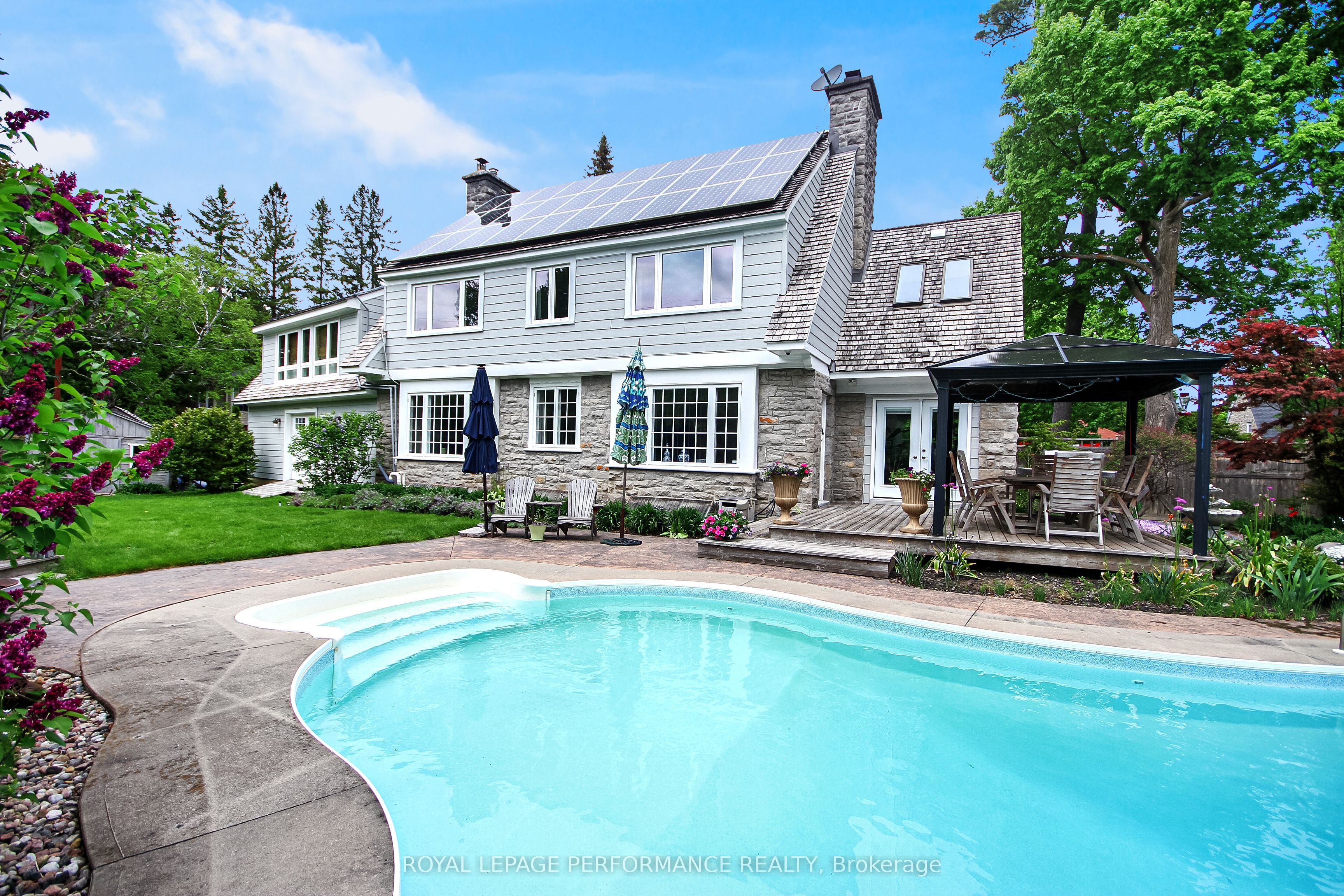 550 Piccadilly Avenue Property Photo 41