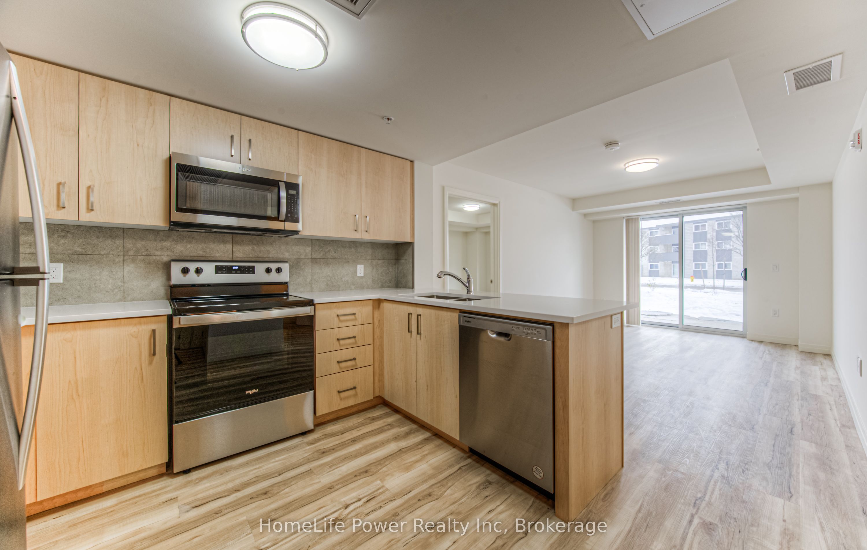 #g1 - 301 Westmount Road Property Photo 14