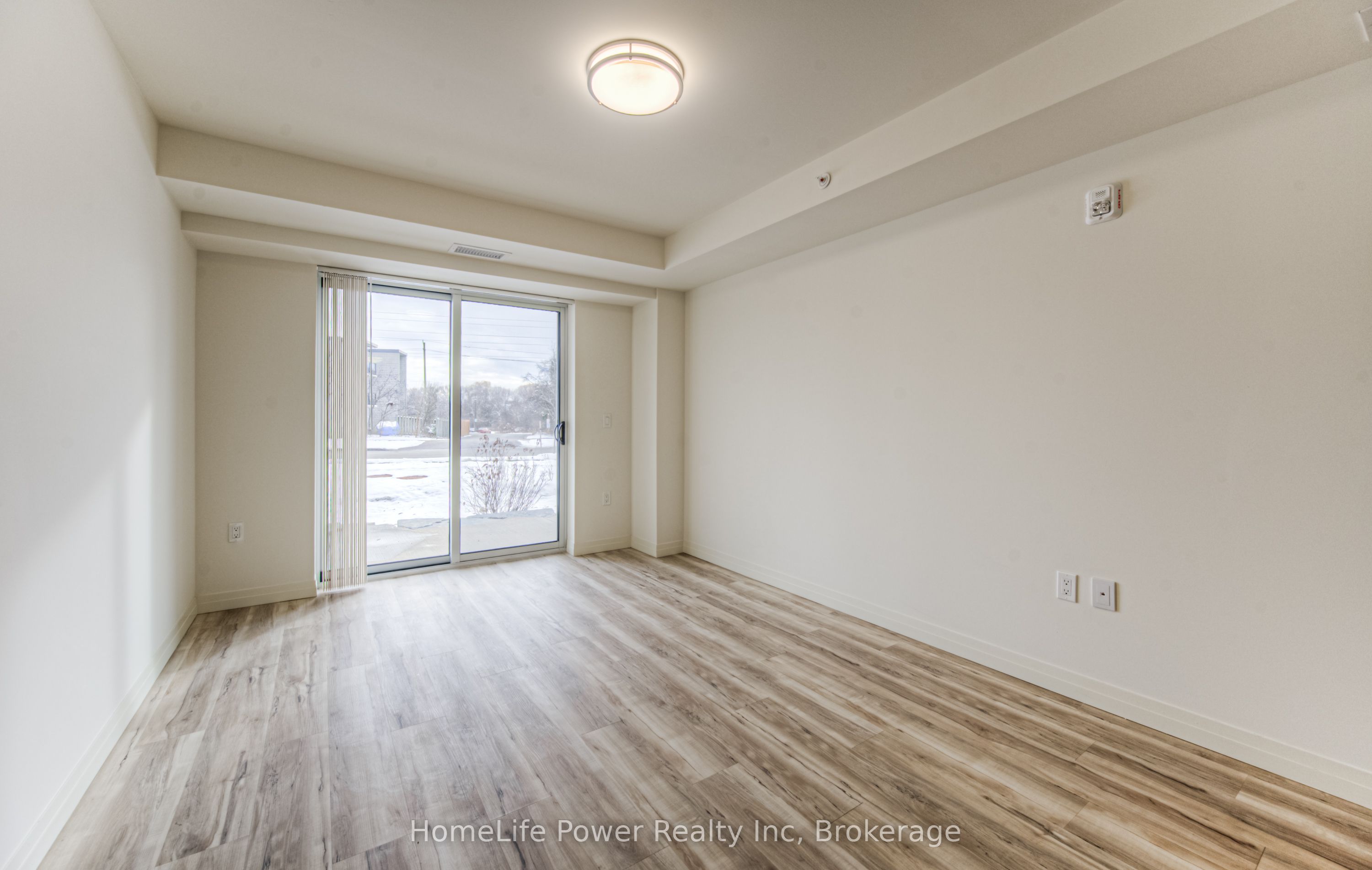 #g1 - 301 Westmount Road Property Photo 20