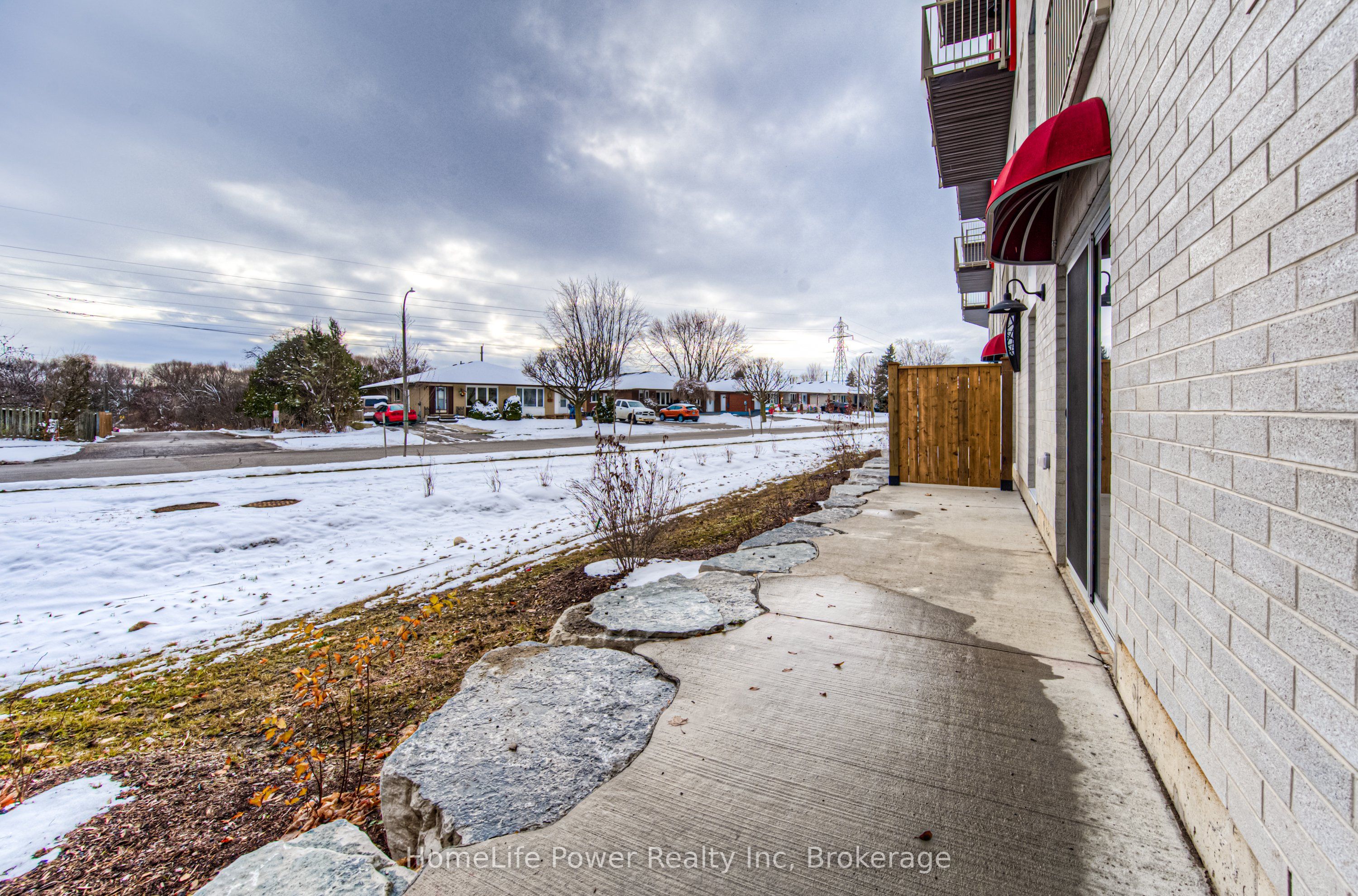 #g1 - 301 Westmount Road Property Photo 27