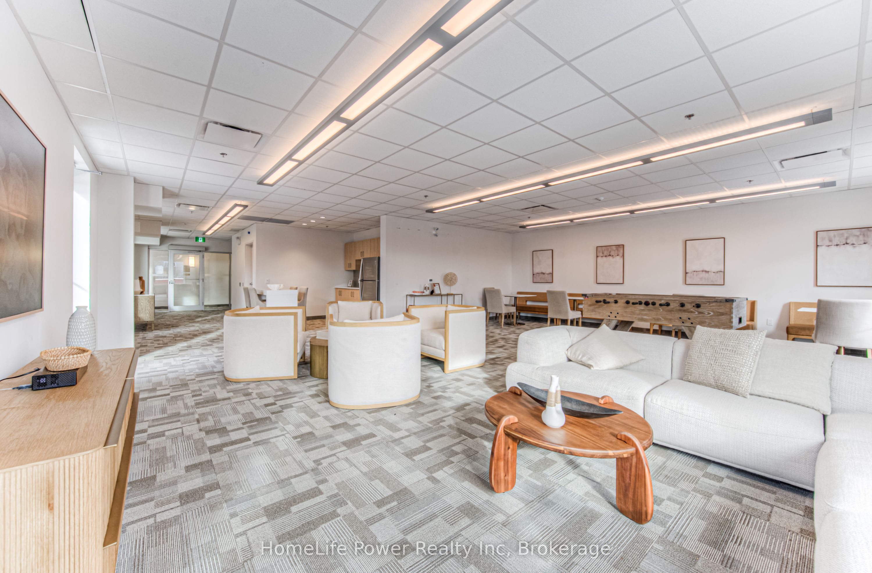 #g1 - 301 Westmount Road Property Photo 33
