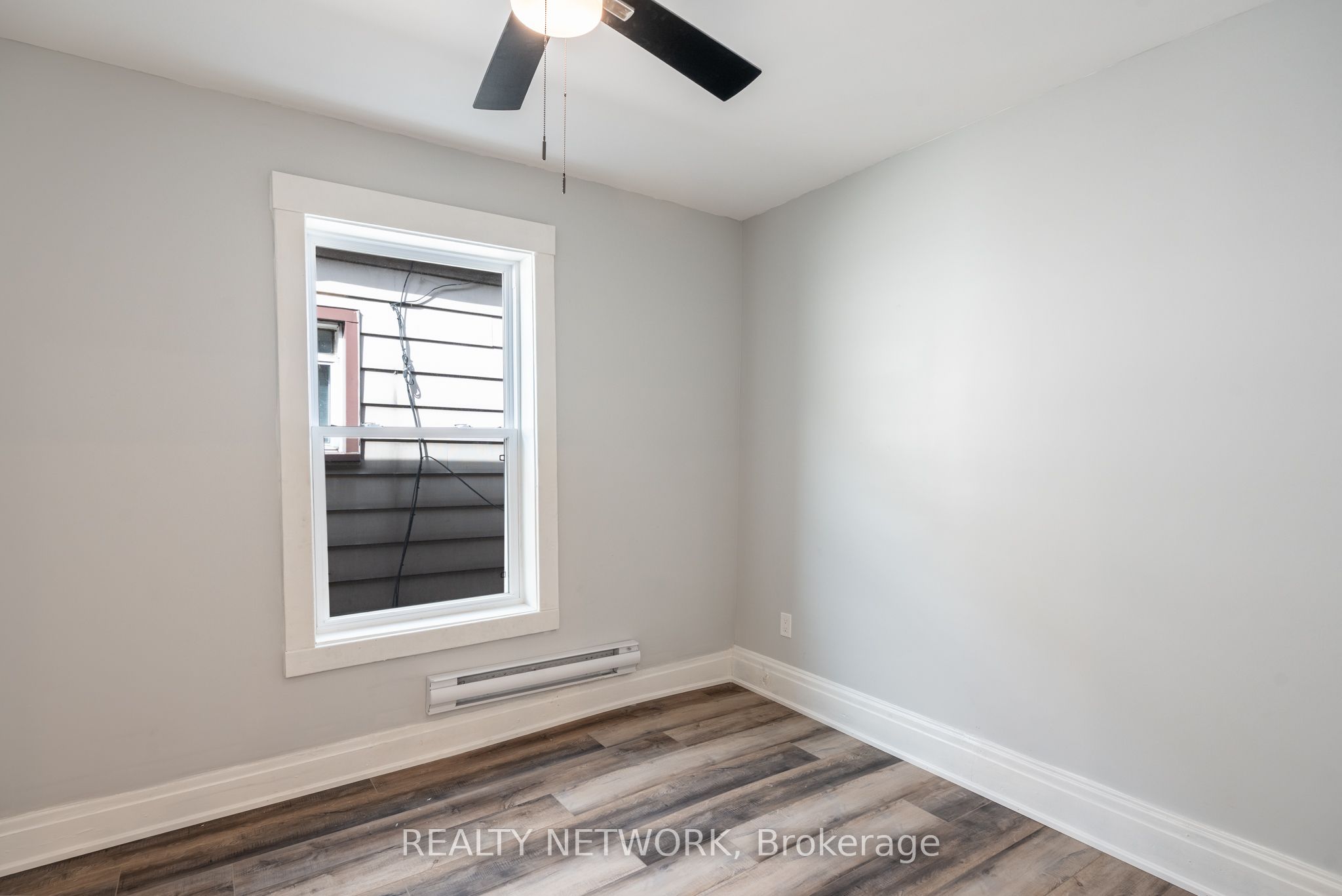 189 Britannia Ave Property Photo 15