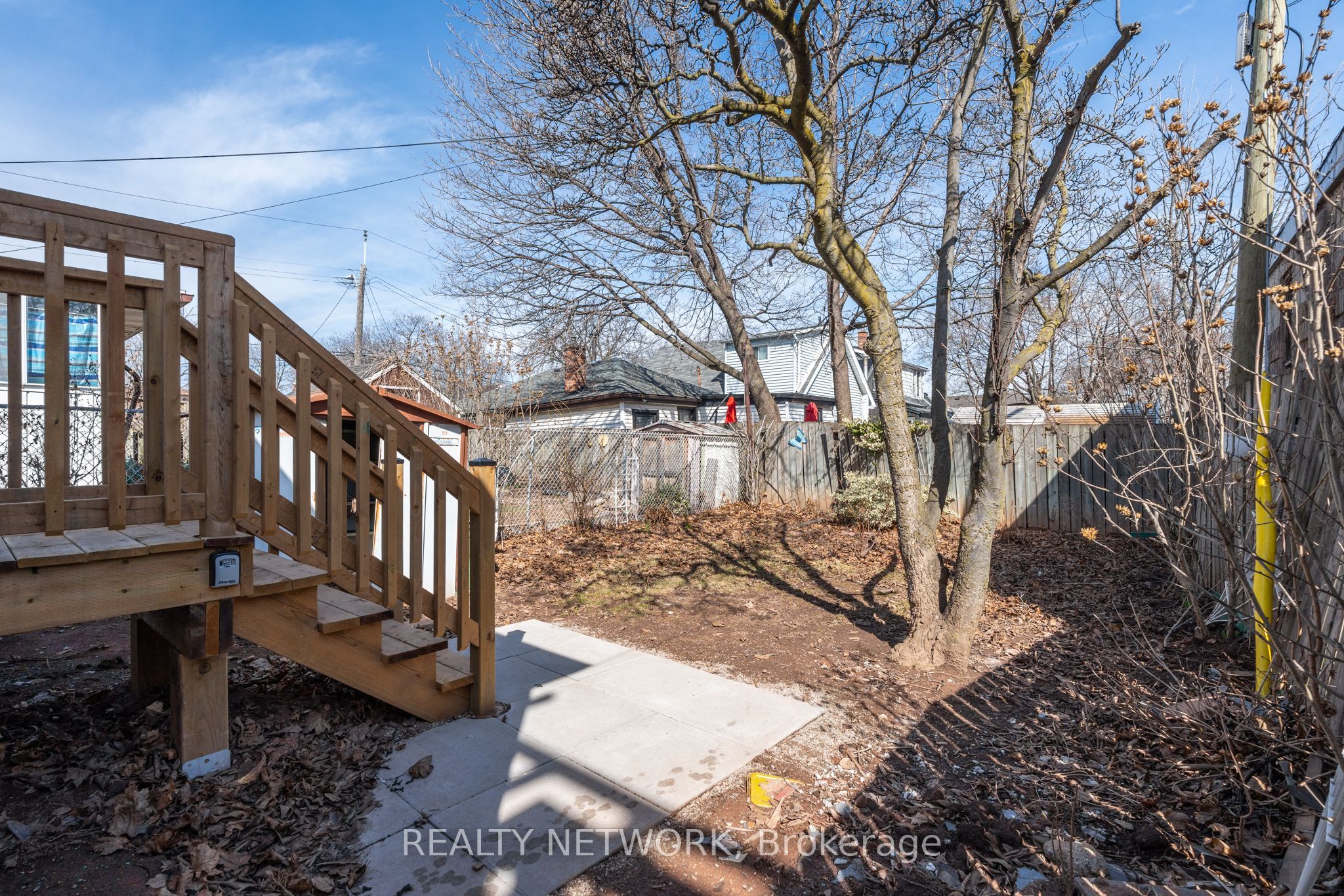 189 Britannia Ave Property Photo 20