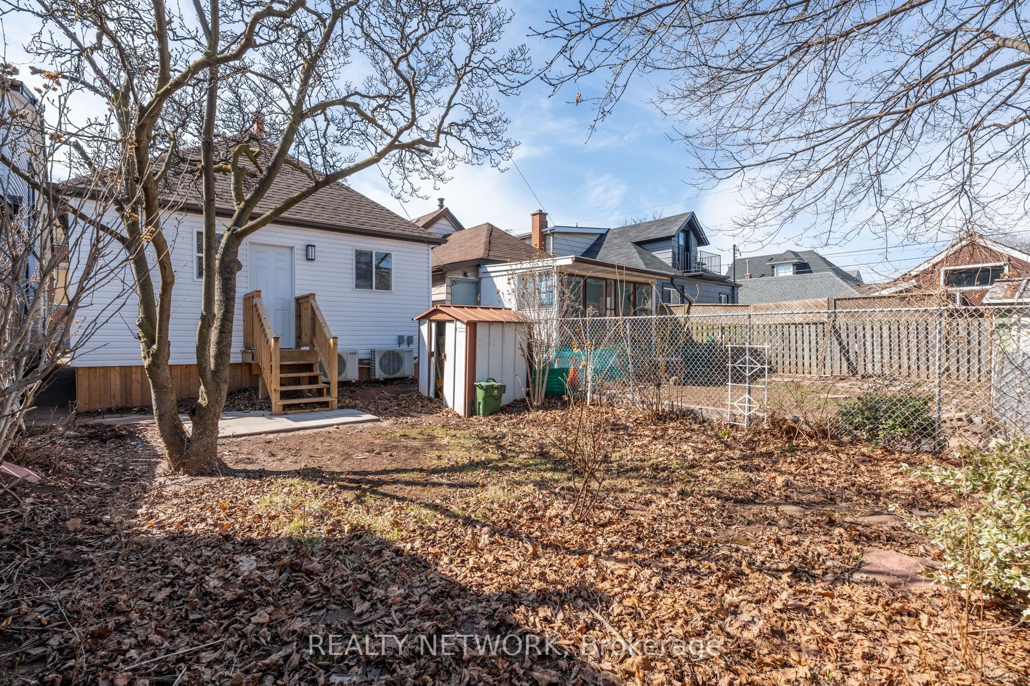 189 Britannia Ave Property Photo 22