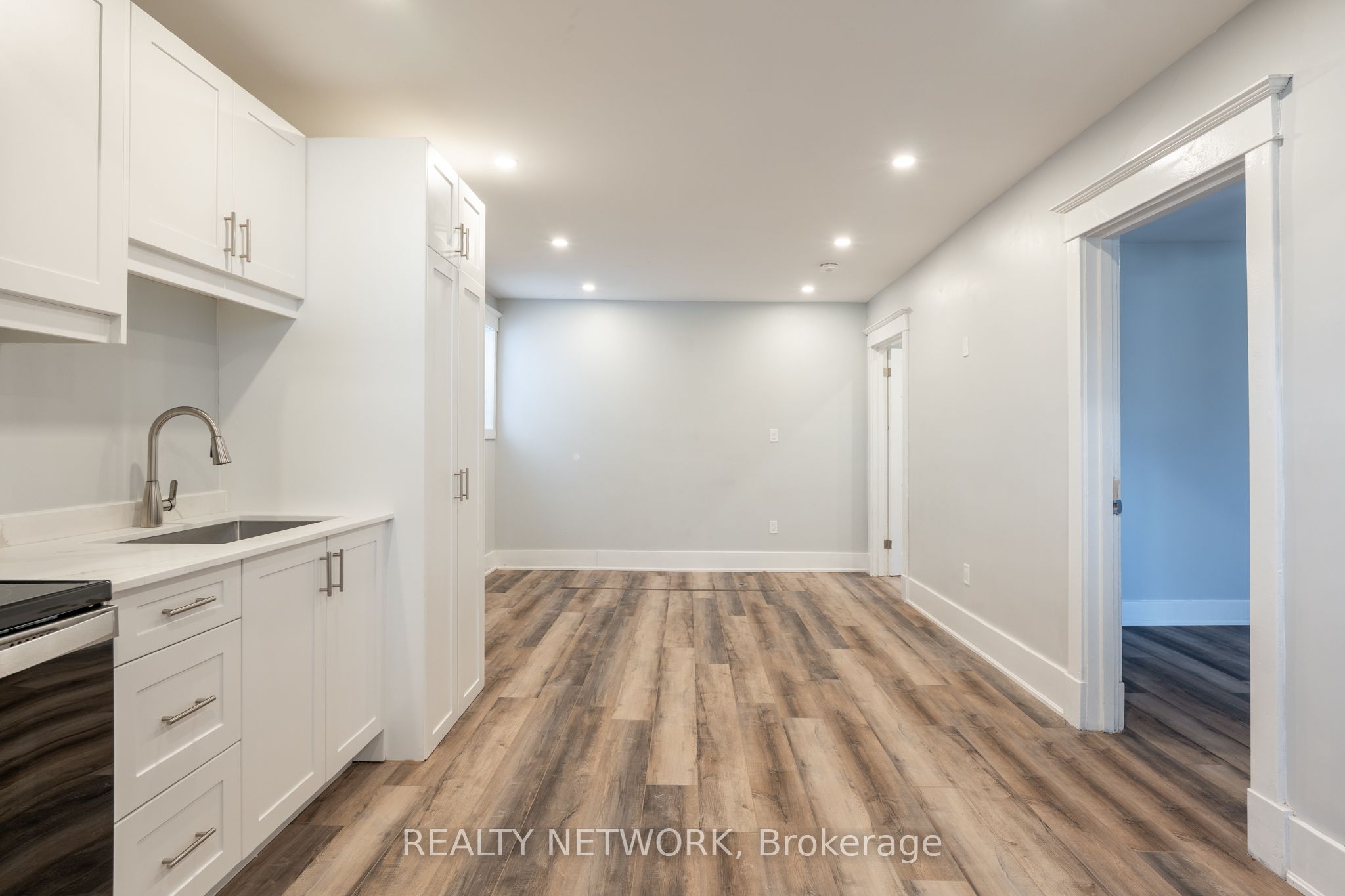 189 Britannia Ave Property Photo 25