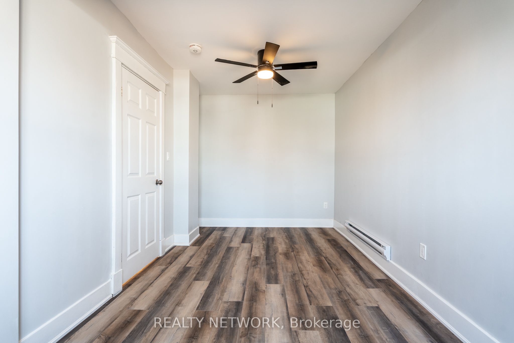 189 Britannia Ave Property Photo 34