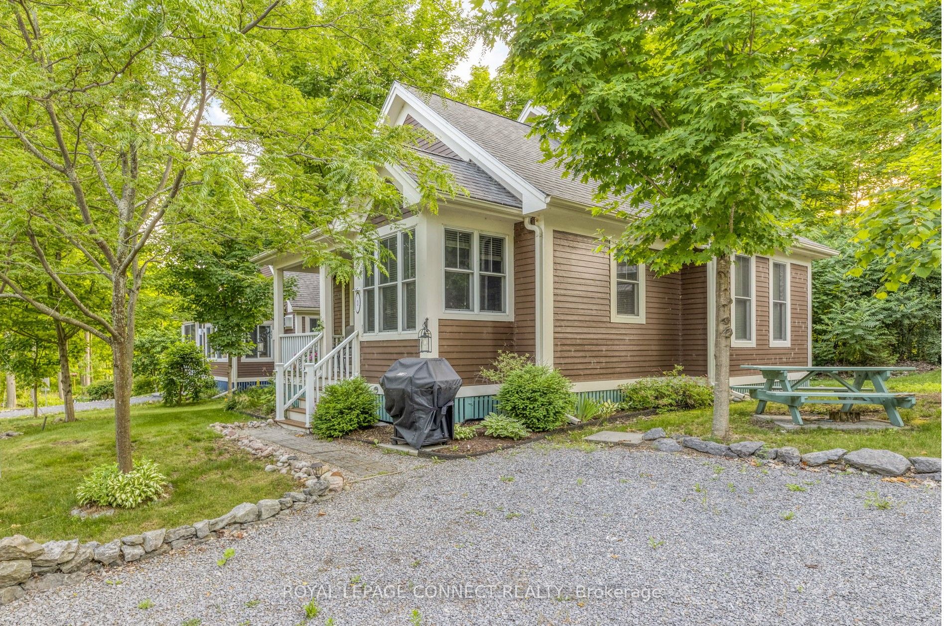 #182 - 3 Farm View Lane Property Photo 3