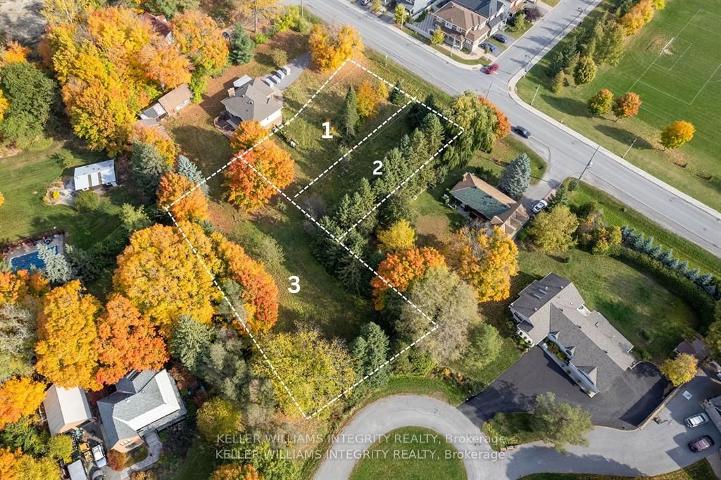 #2 - 3440 Woodroffe Avenue Property Photo 2