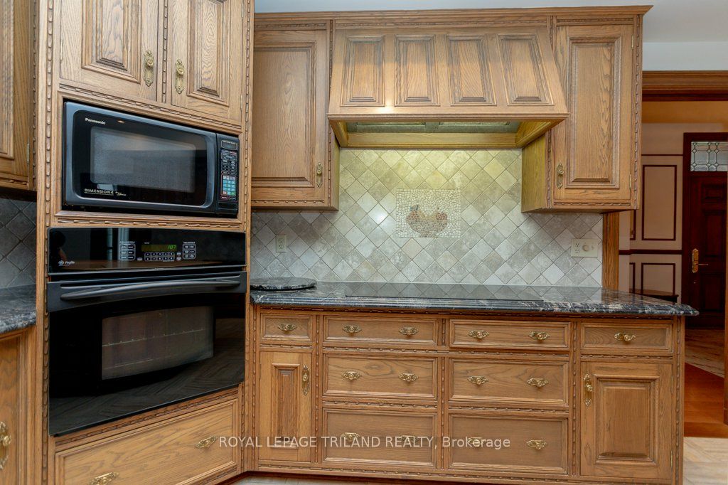 2643 Old Victoria Road Property Photo 37