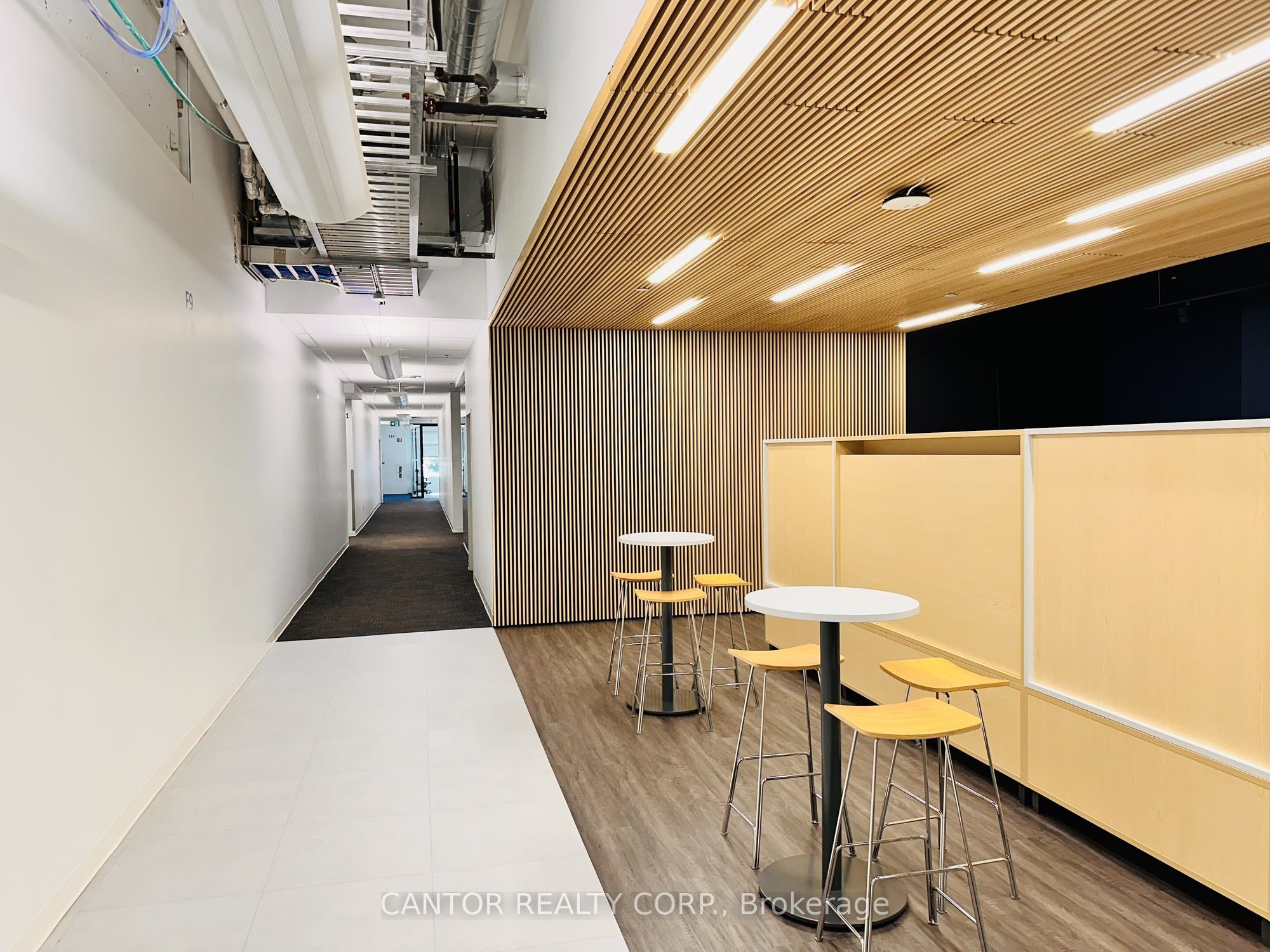#200 - 4000 Innovation Drive Property Photo 14
