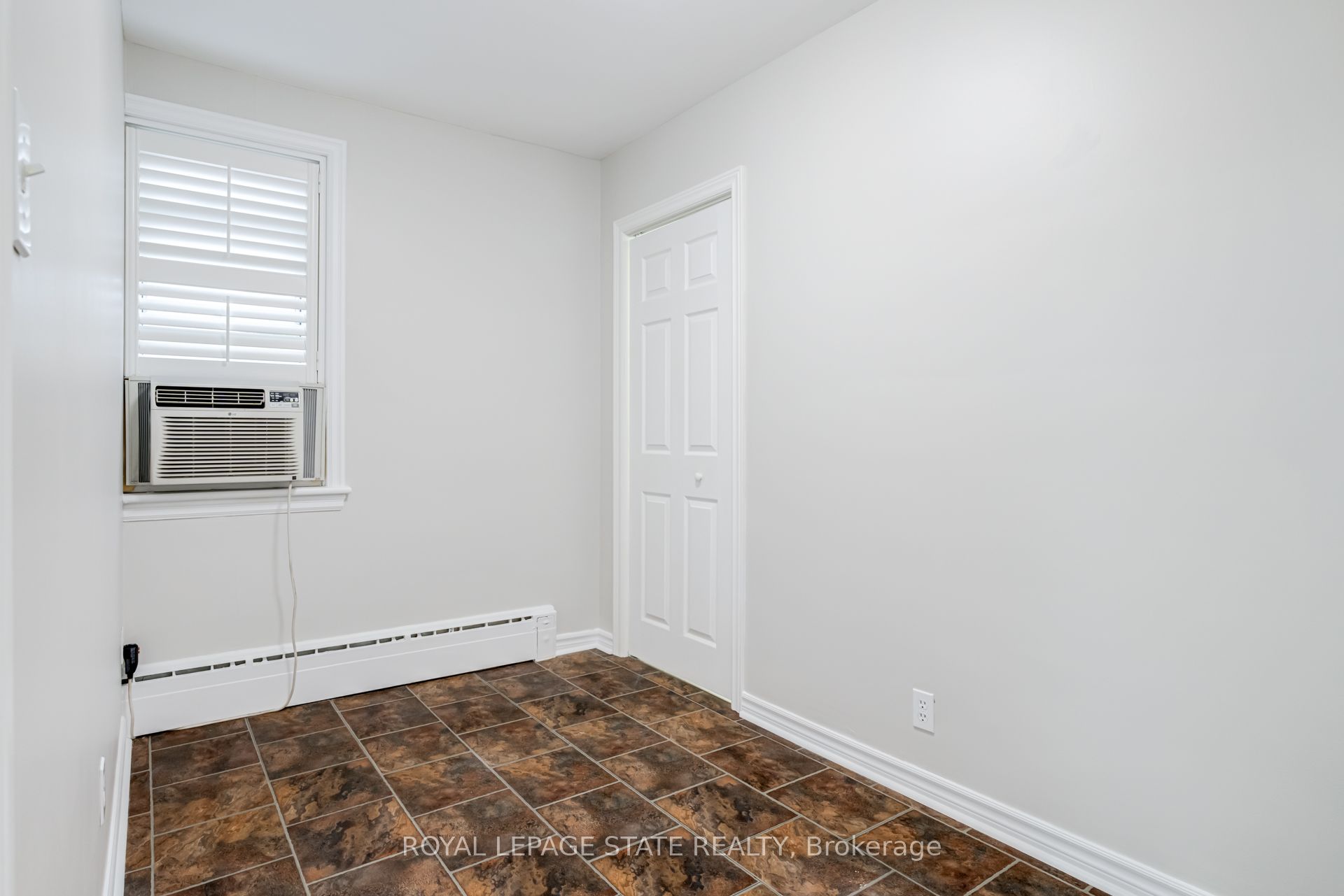 15 Empress Avenue Property Photo 8