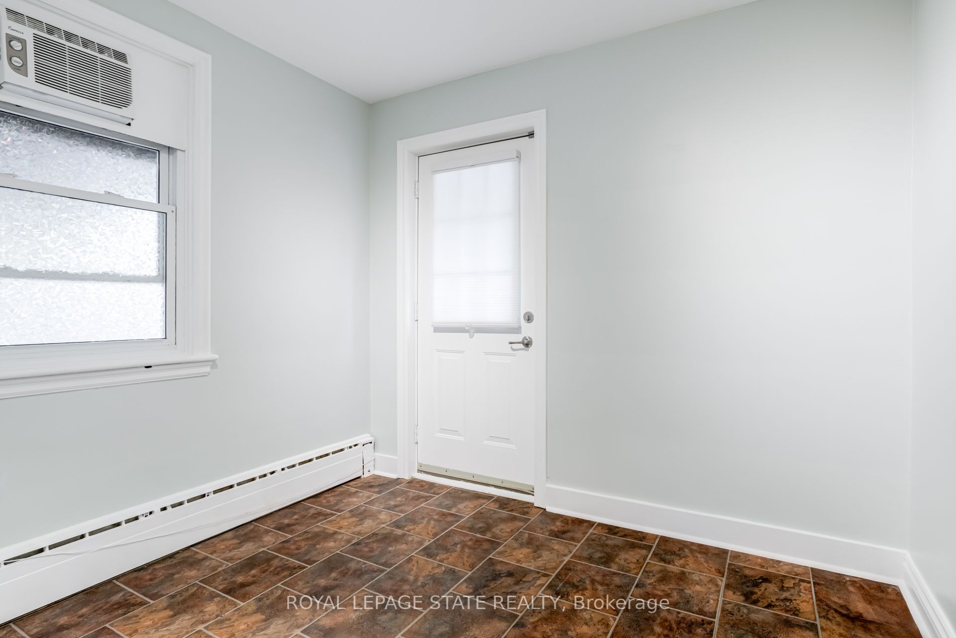 15 Empress Avenue Property Photo 13