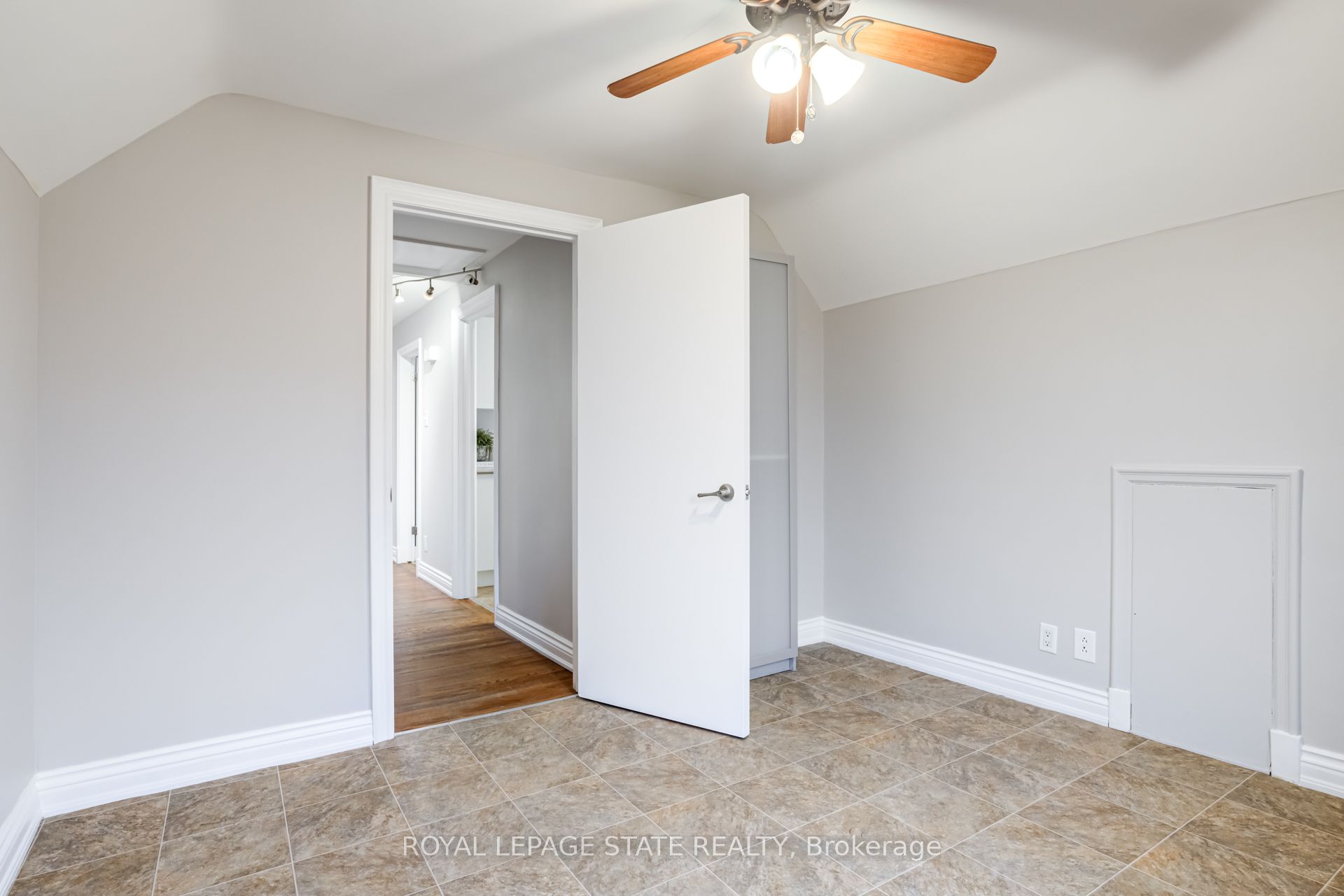 15 Empress Avenue Property Photo 20