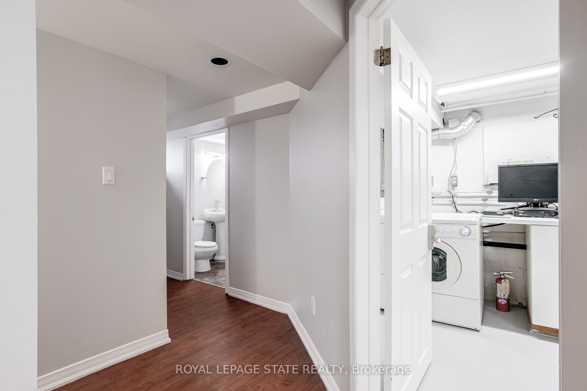 15 Empress Avenue Property Photo 30