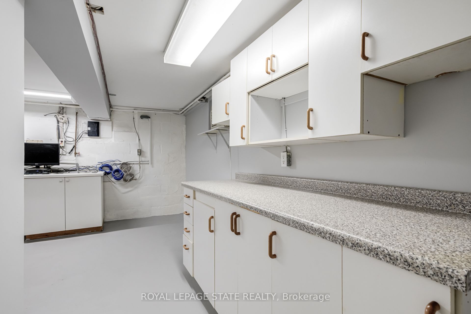 15 Empress Avenue Property Photo 33