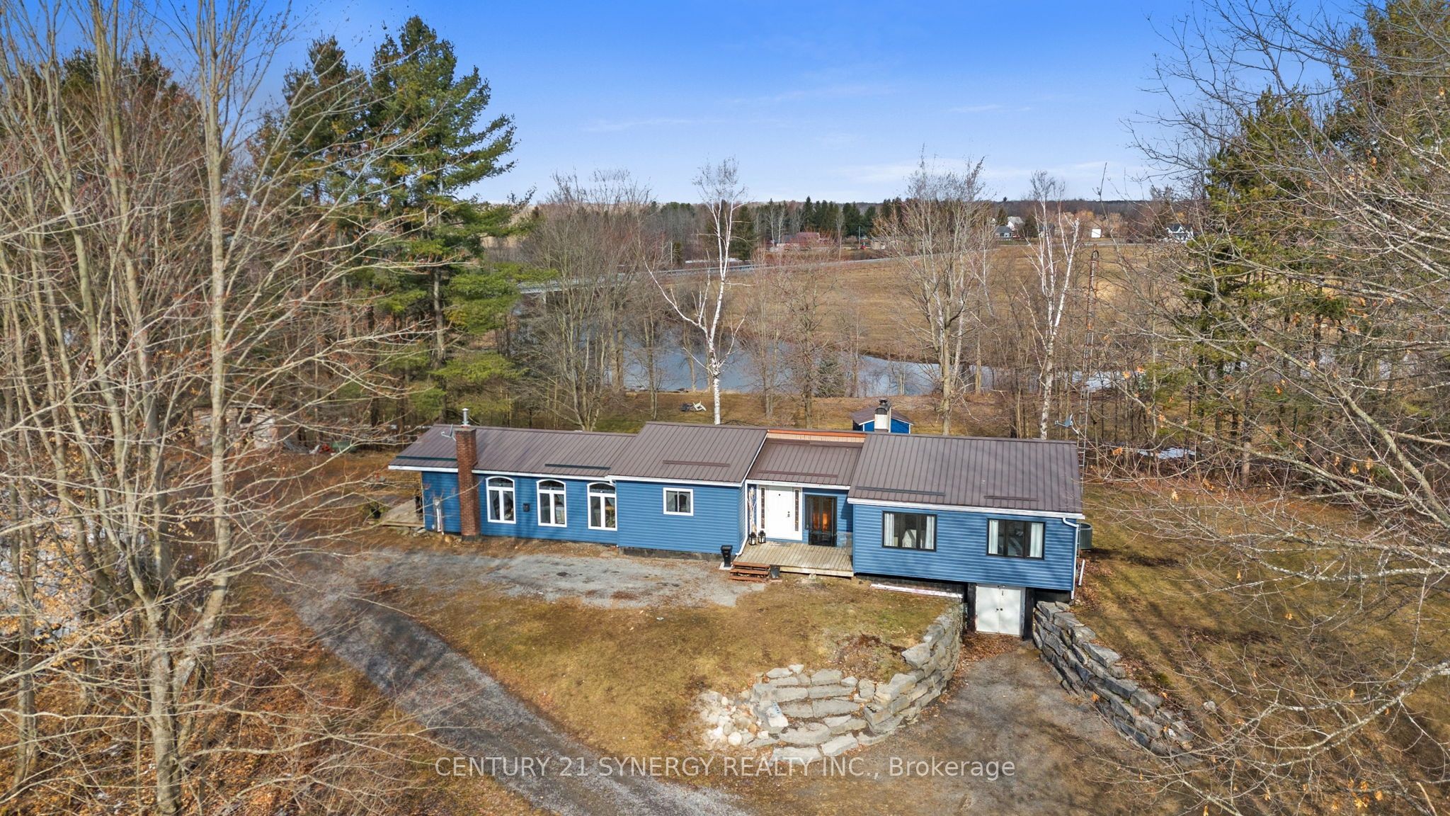 9093 County Rd 22 Road Property Photo