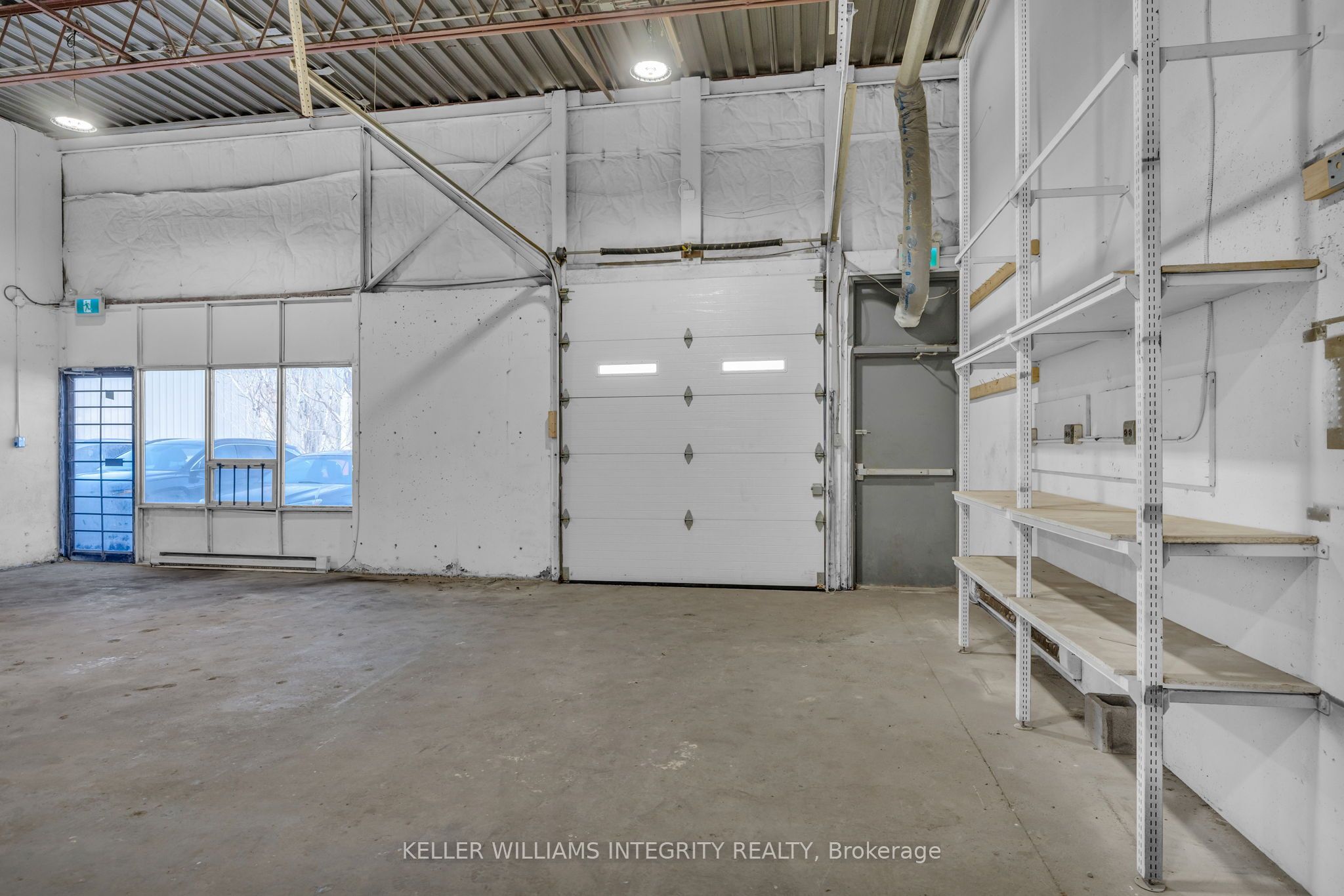 #11 - 2655 Blackwell Street Property Photo 5