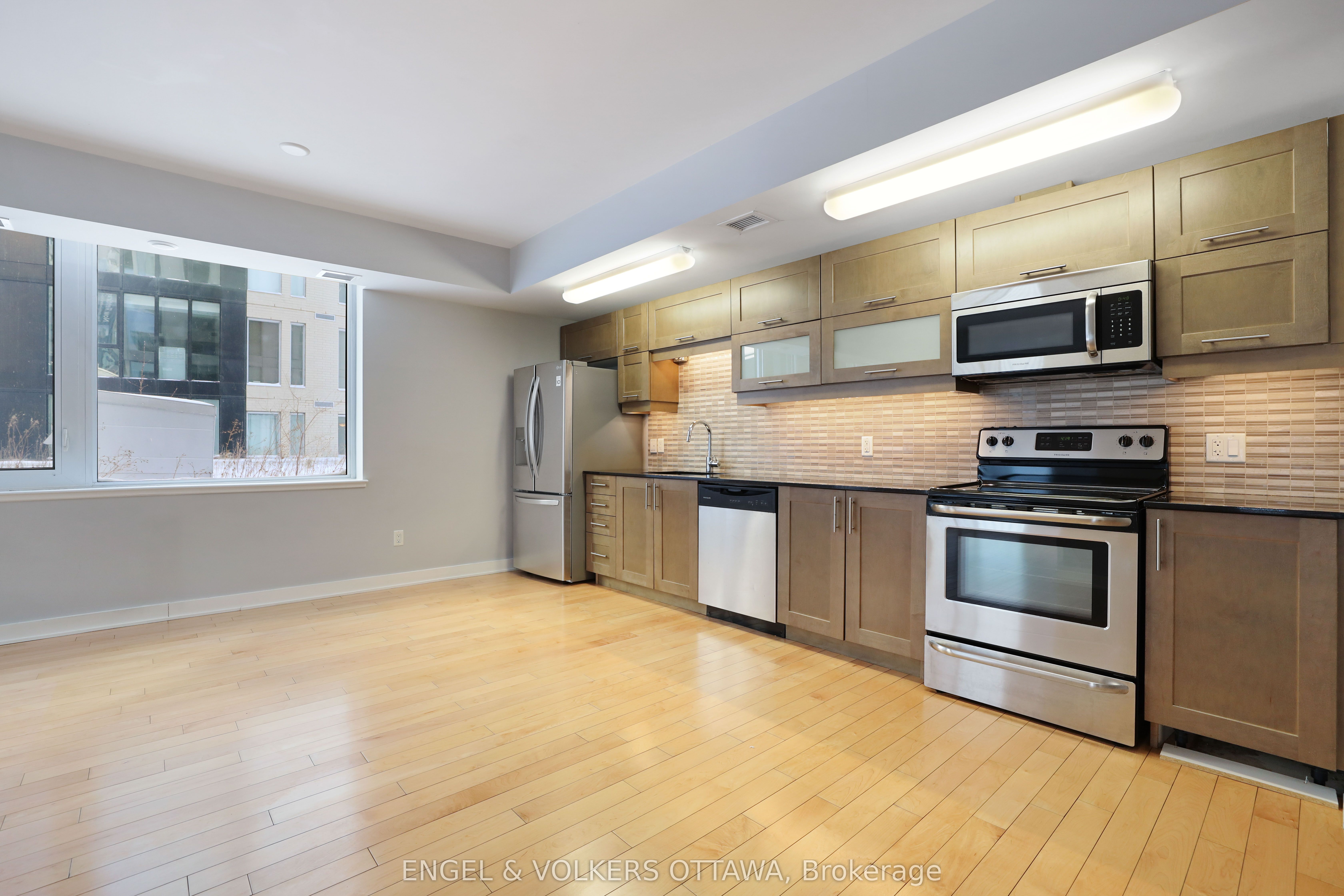 #404 - 179 Metcalfe Street Property Photo 9