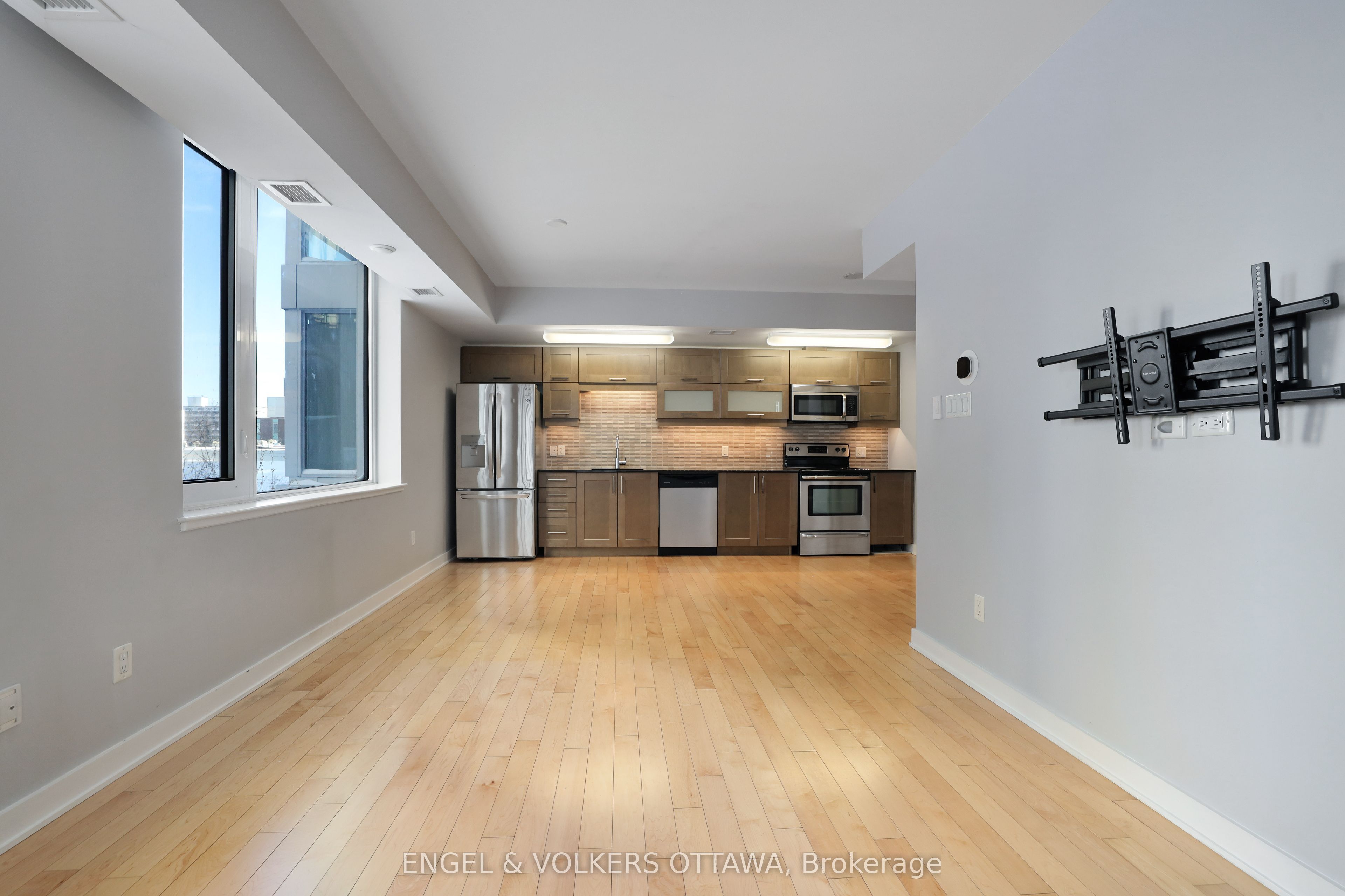 #404 - 179 Metcalfe Street Property Photo 16