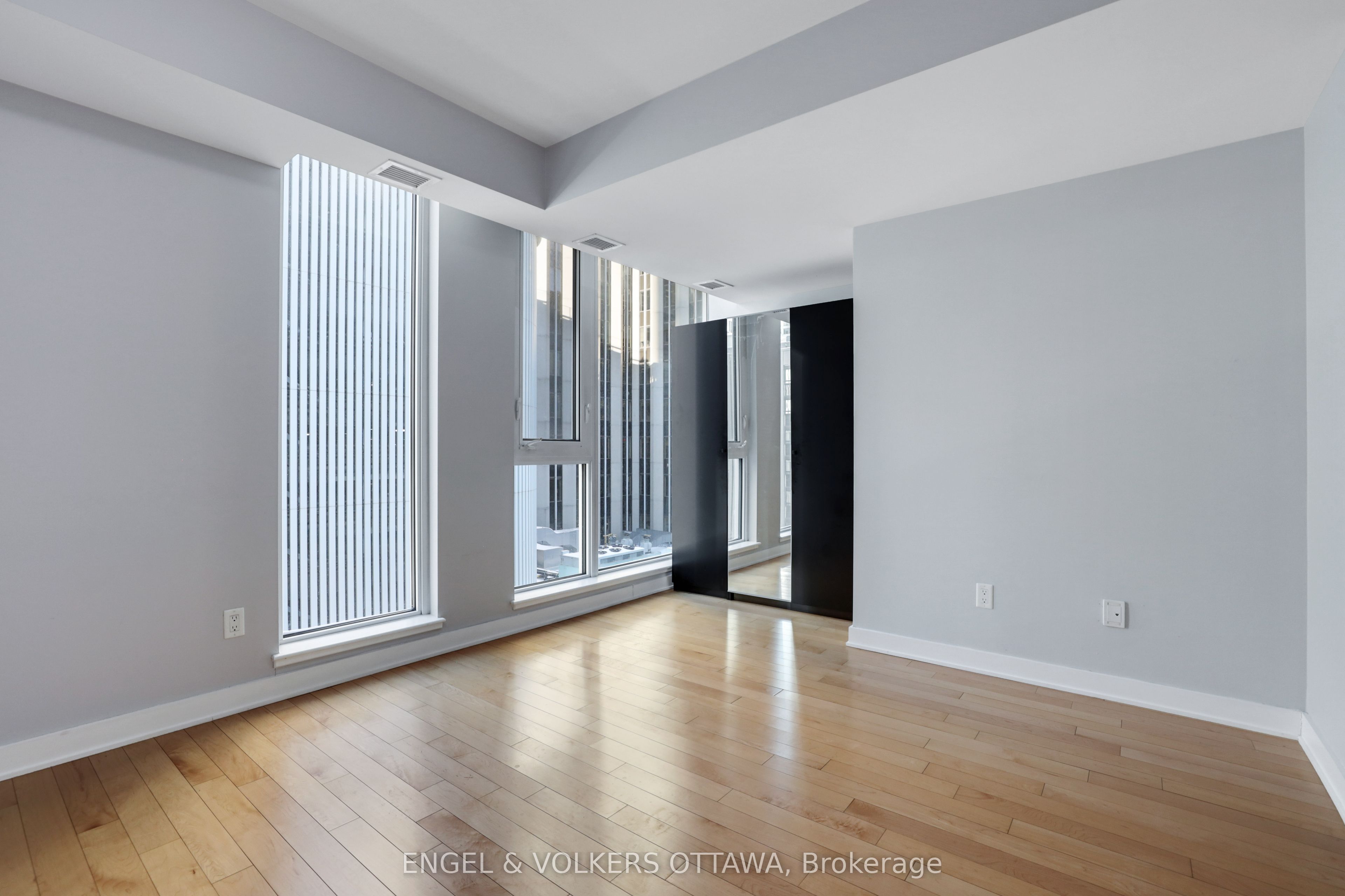 #404 - 179 Metcalfe Street Property Photo 21