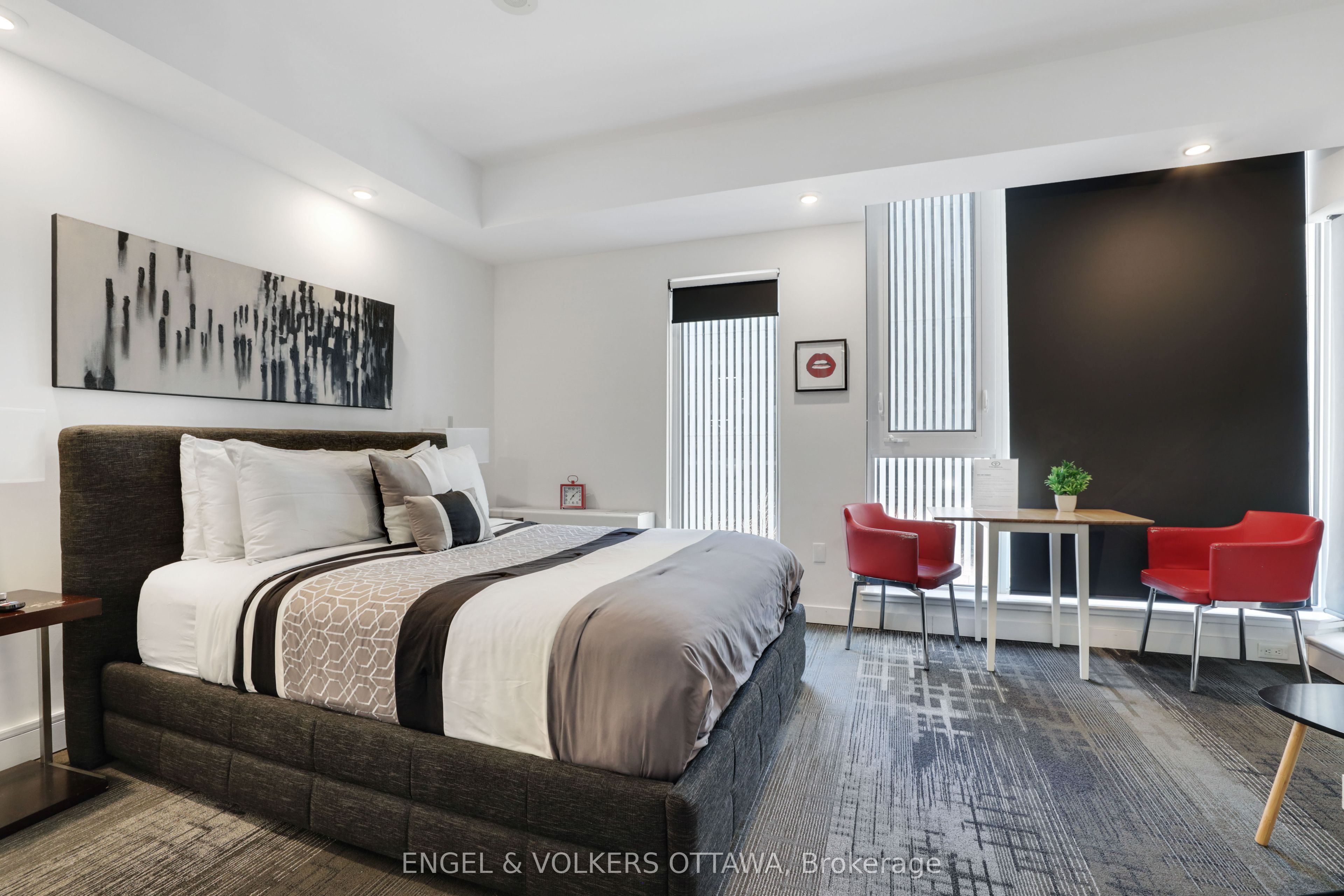 #404 - 179 Metcalfe Street Property Photo 30