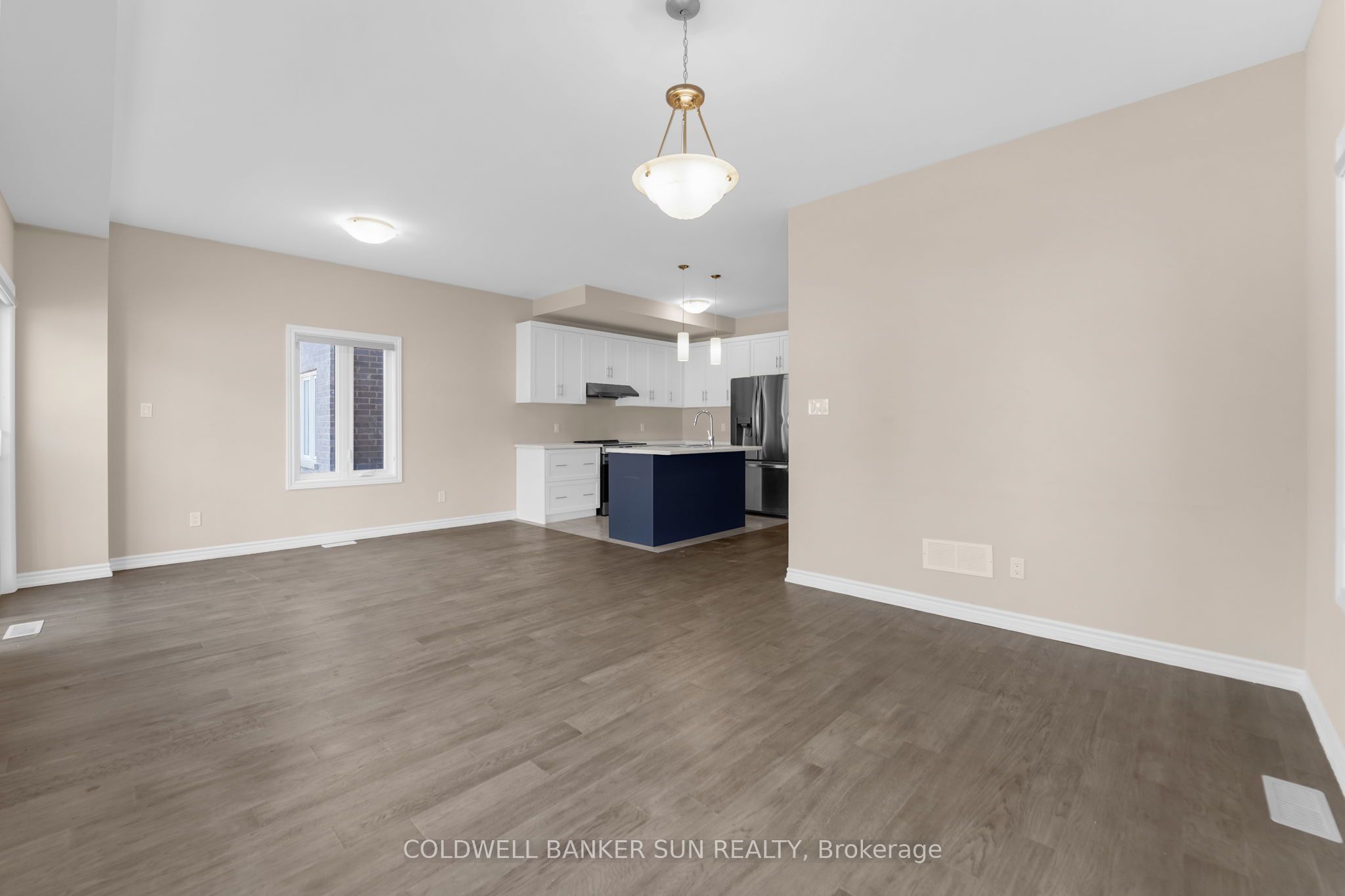 107 Louise Street Property Photo 9