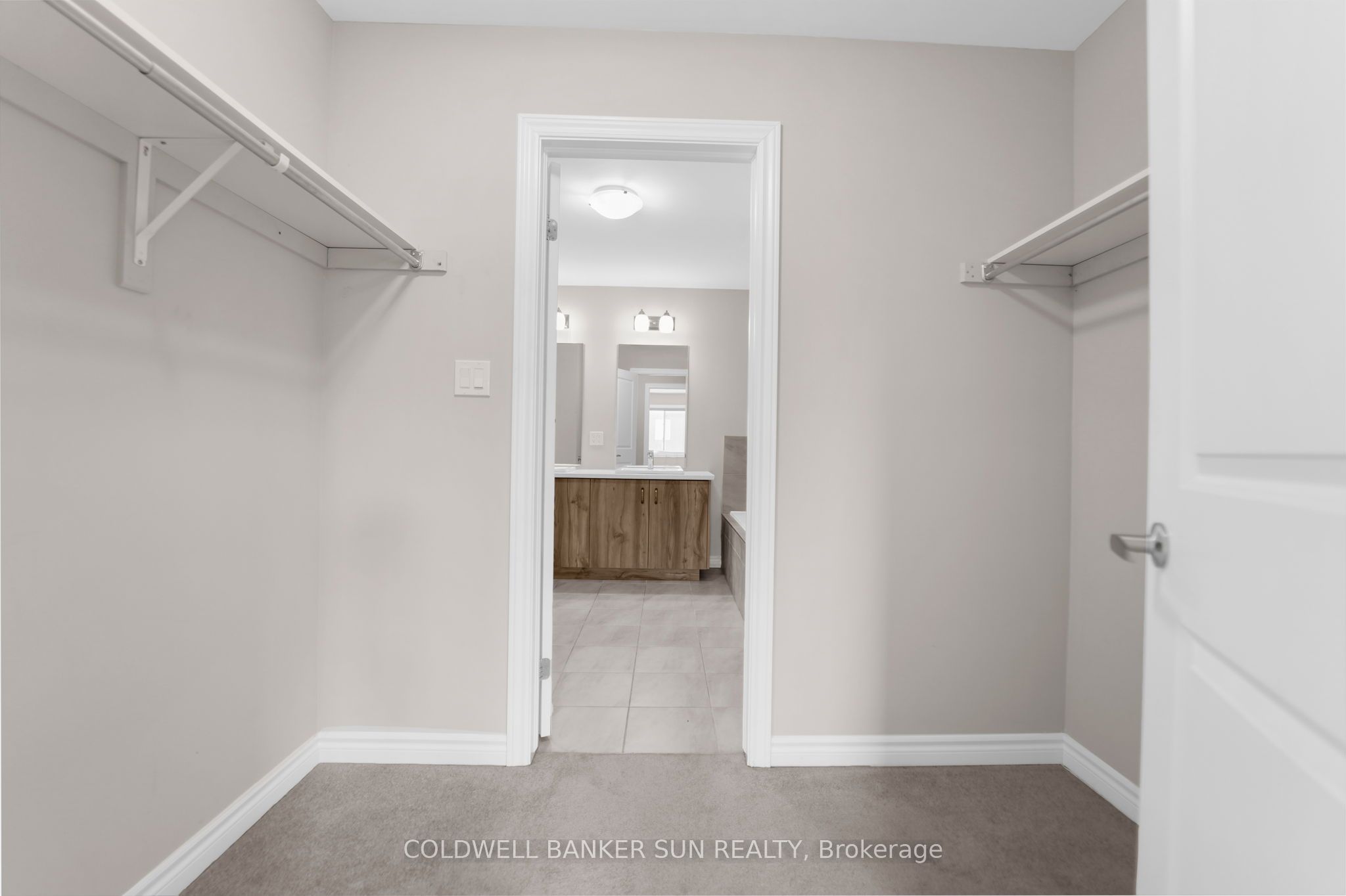 107 Louise Street Property Photo 28