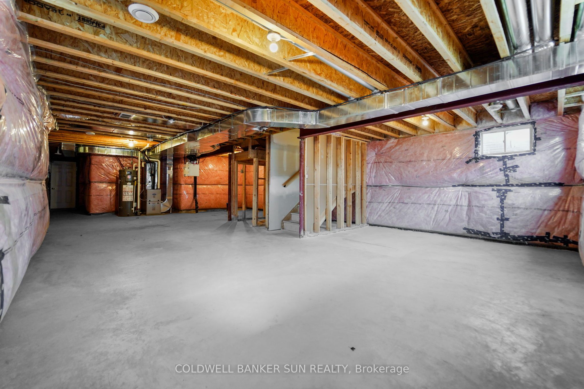 107 Louise Street Property Photo 35
