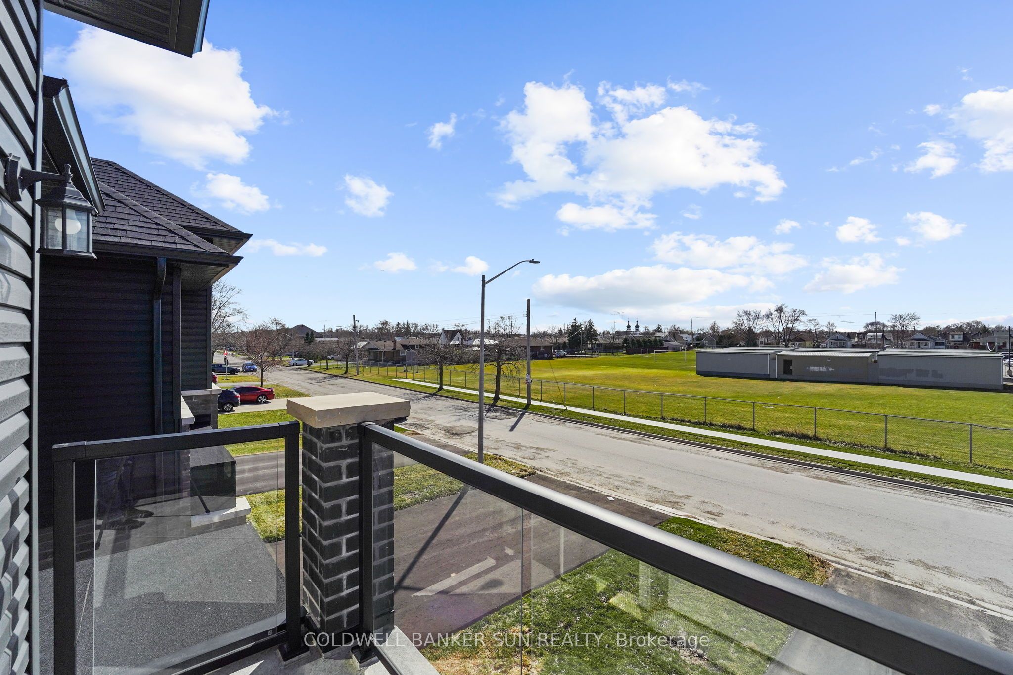 107 Louise Street Property Photo 38