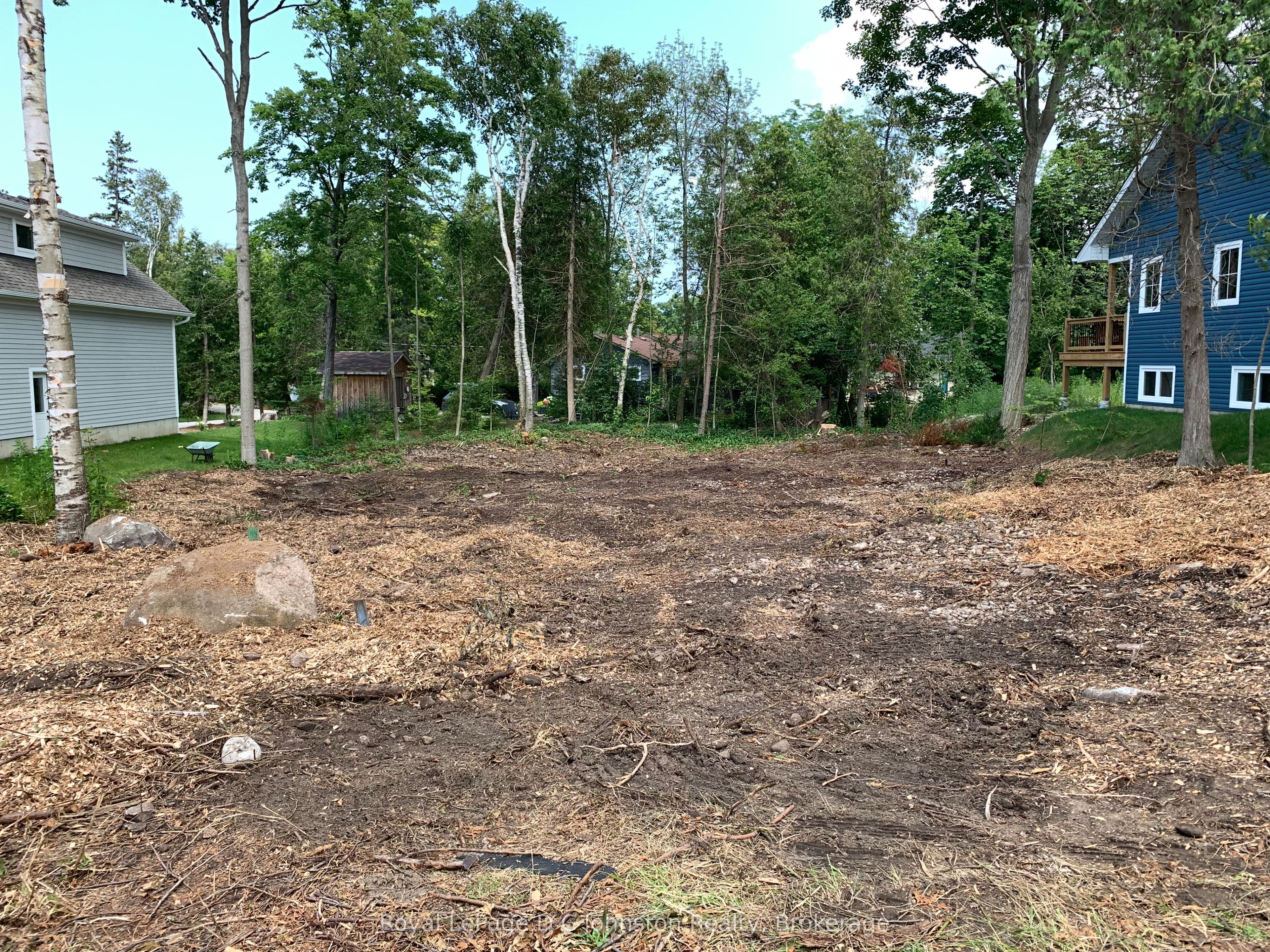 9 Hemlock Street Property Photo 2