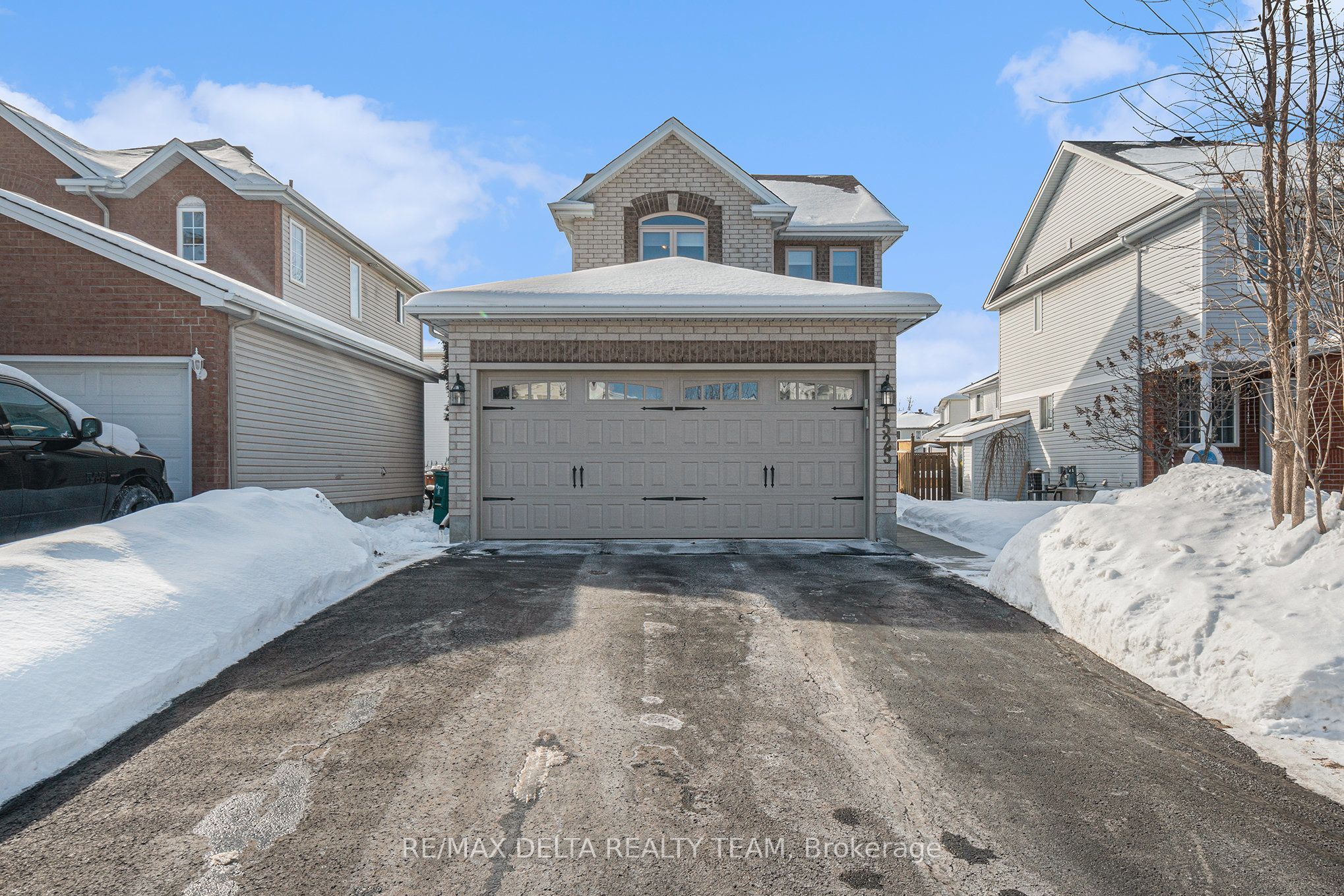 1525 Senateurs Way Property Photo