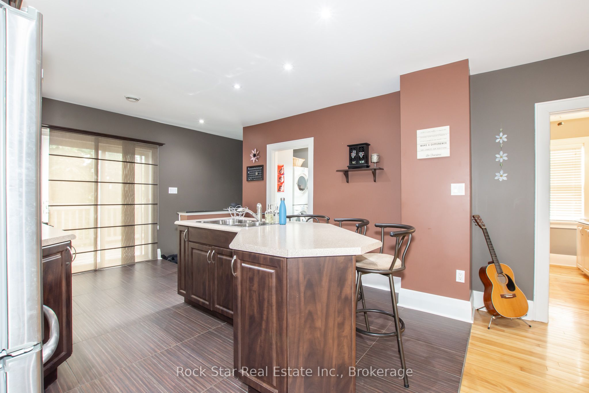 225 Chaffey Street Property Photo 6