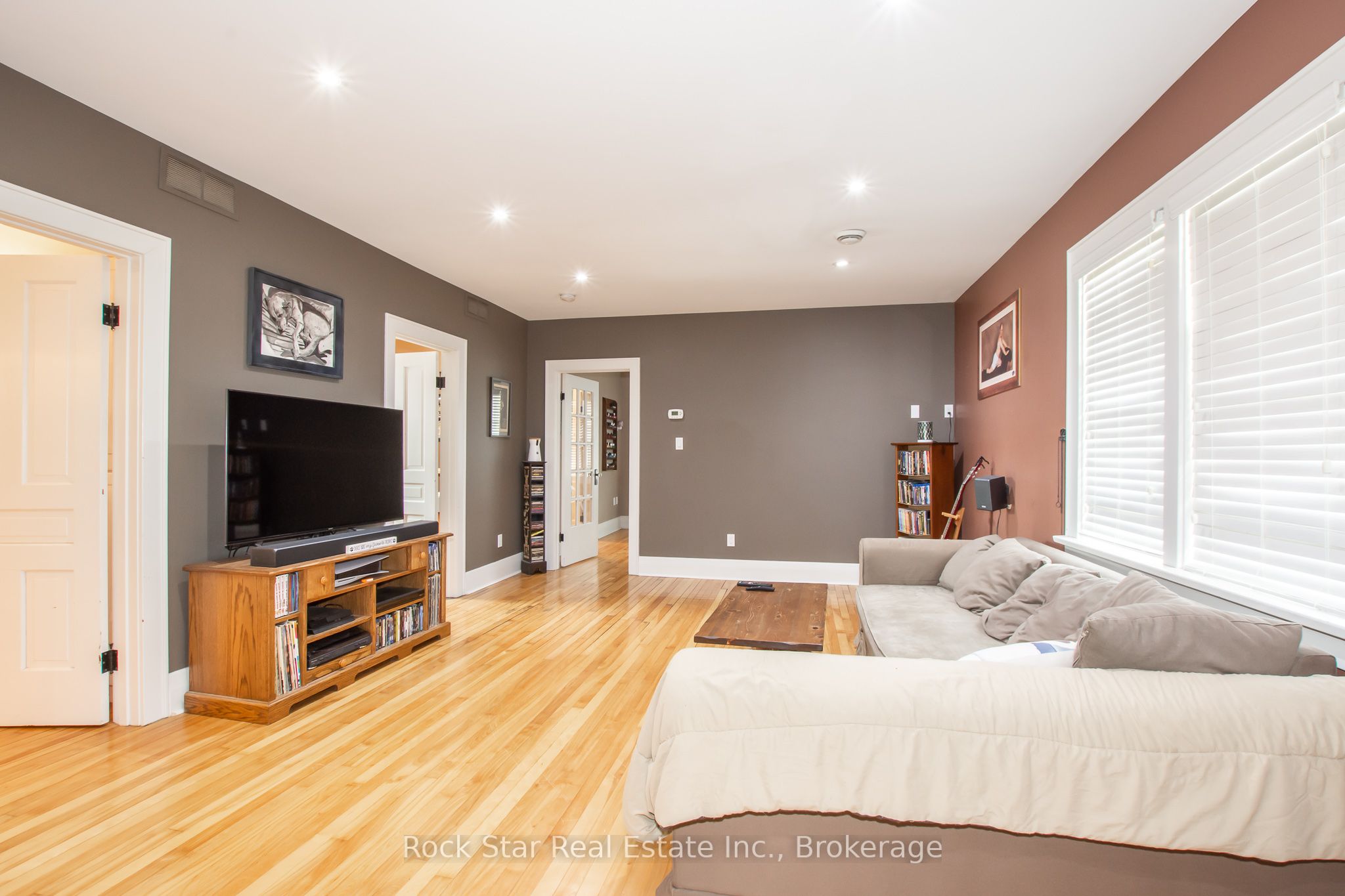 225 Chaffey Street Property Photo 8