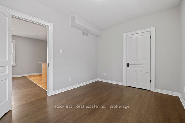 225 Chaffey Street Property Photo 26