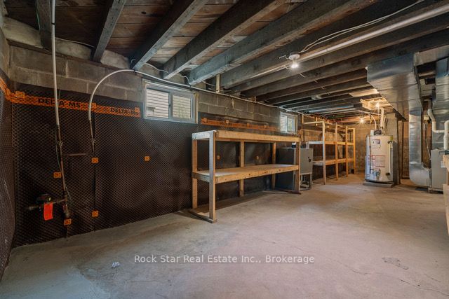 225 Chaffey Street Property Photo 32