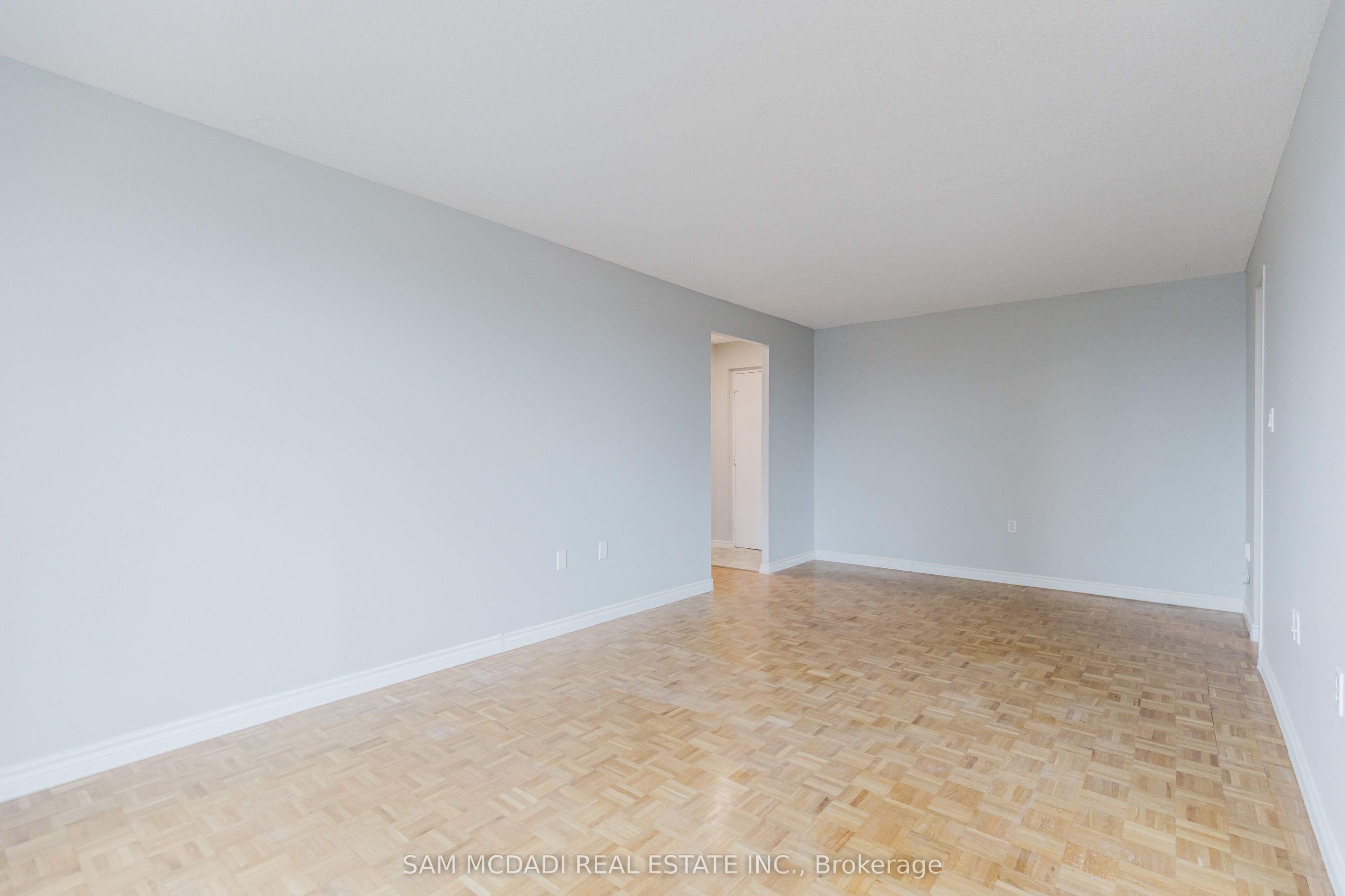 #403 - 62 Spencer Street Property Photo 8